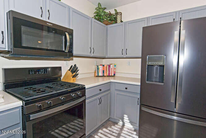 1367 Guiness Way Property Photo 17