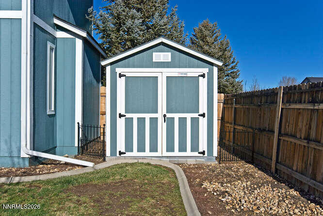 1367 Guiness Way Property Photo 39