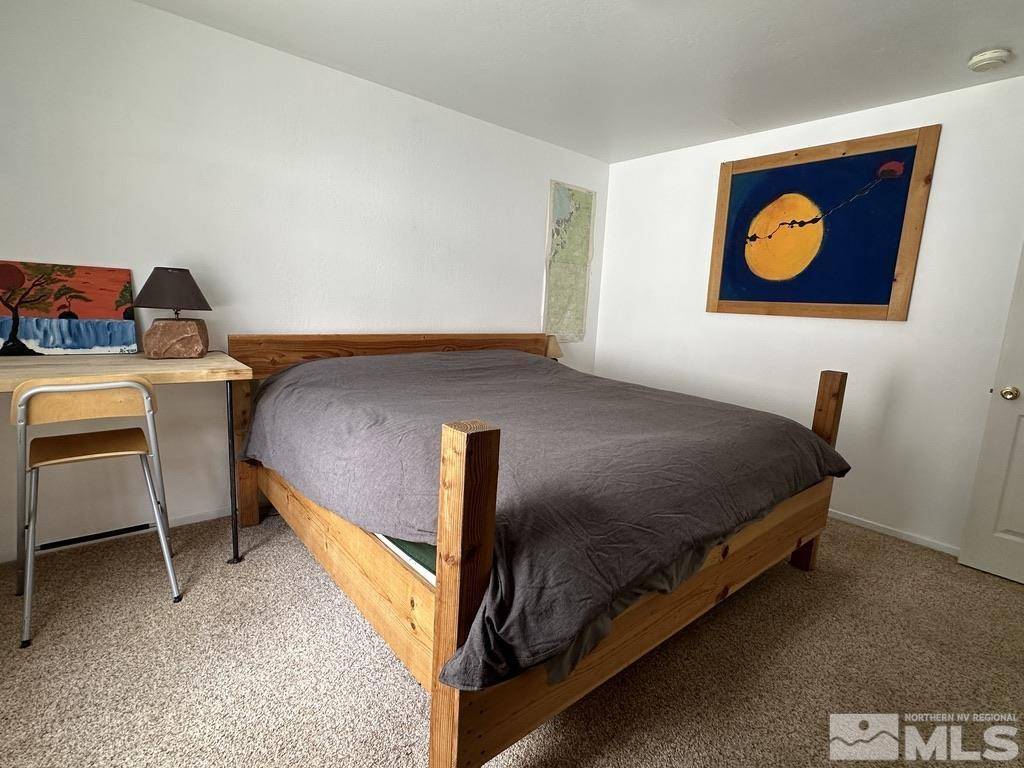 356 Galaxy Lane B Property Photo 22