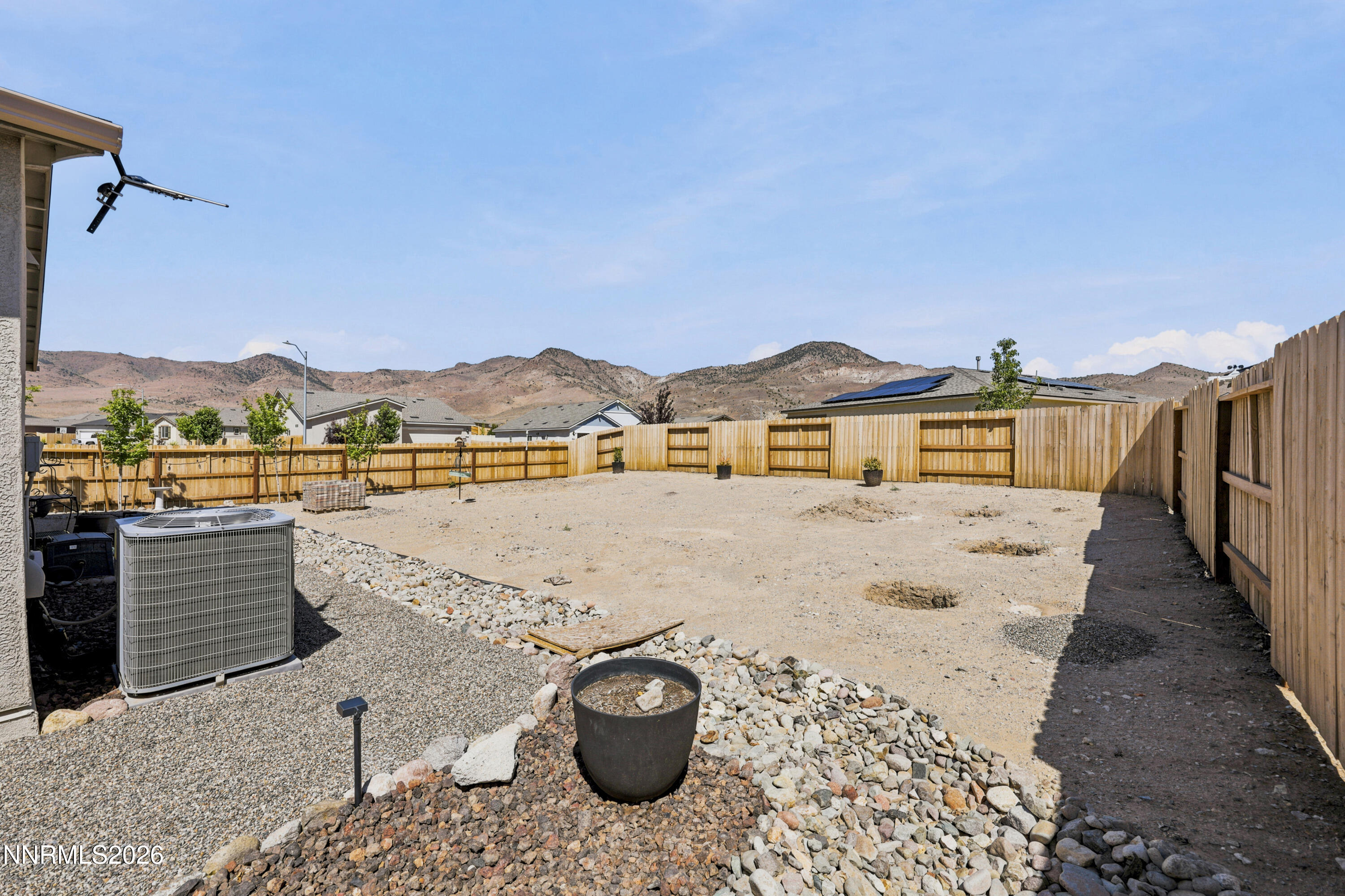 710 Ruby Valley Court Property Photo 27
