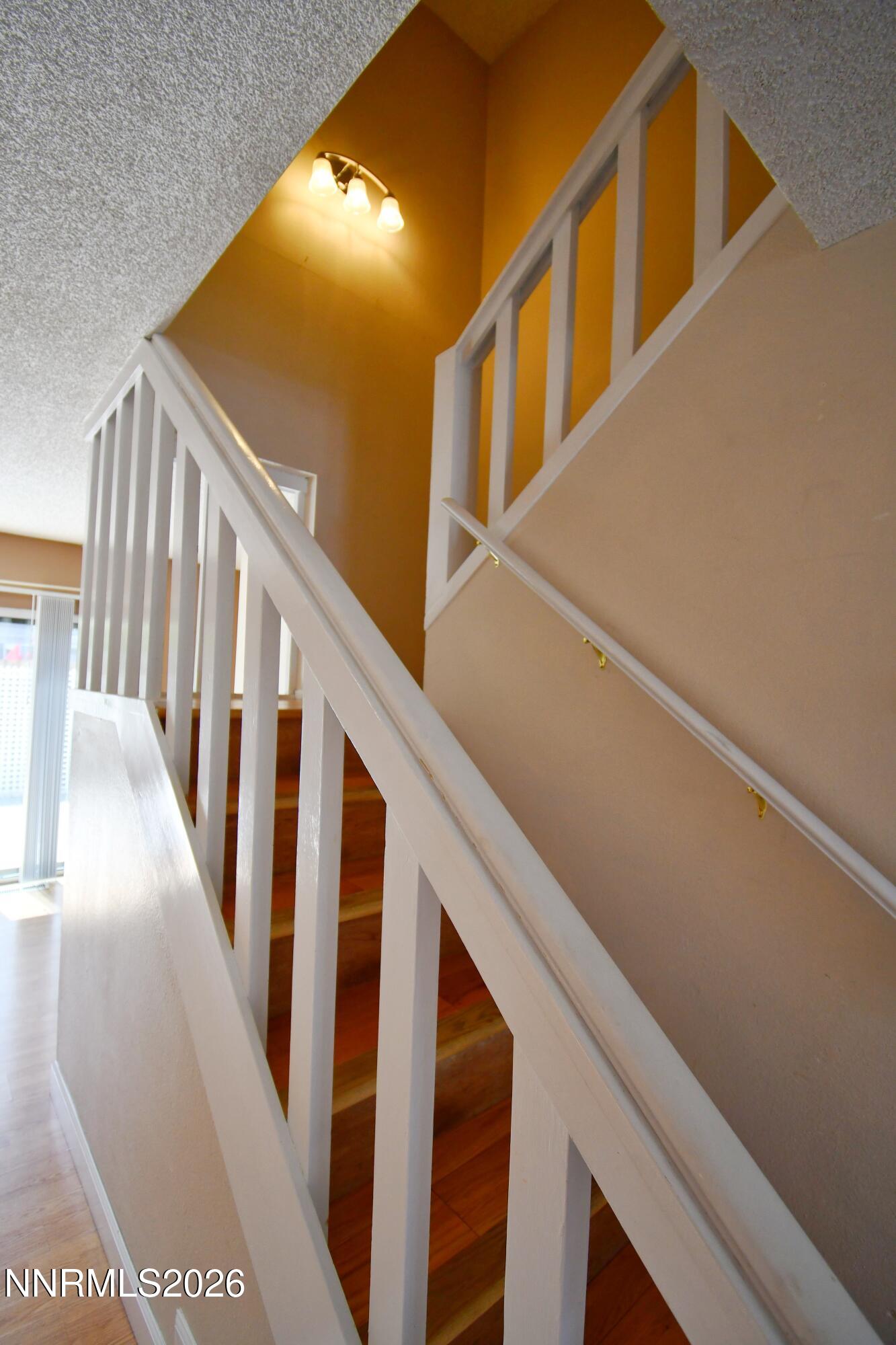 1363 Waterloo Lane B Property Photo 6