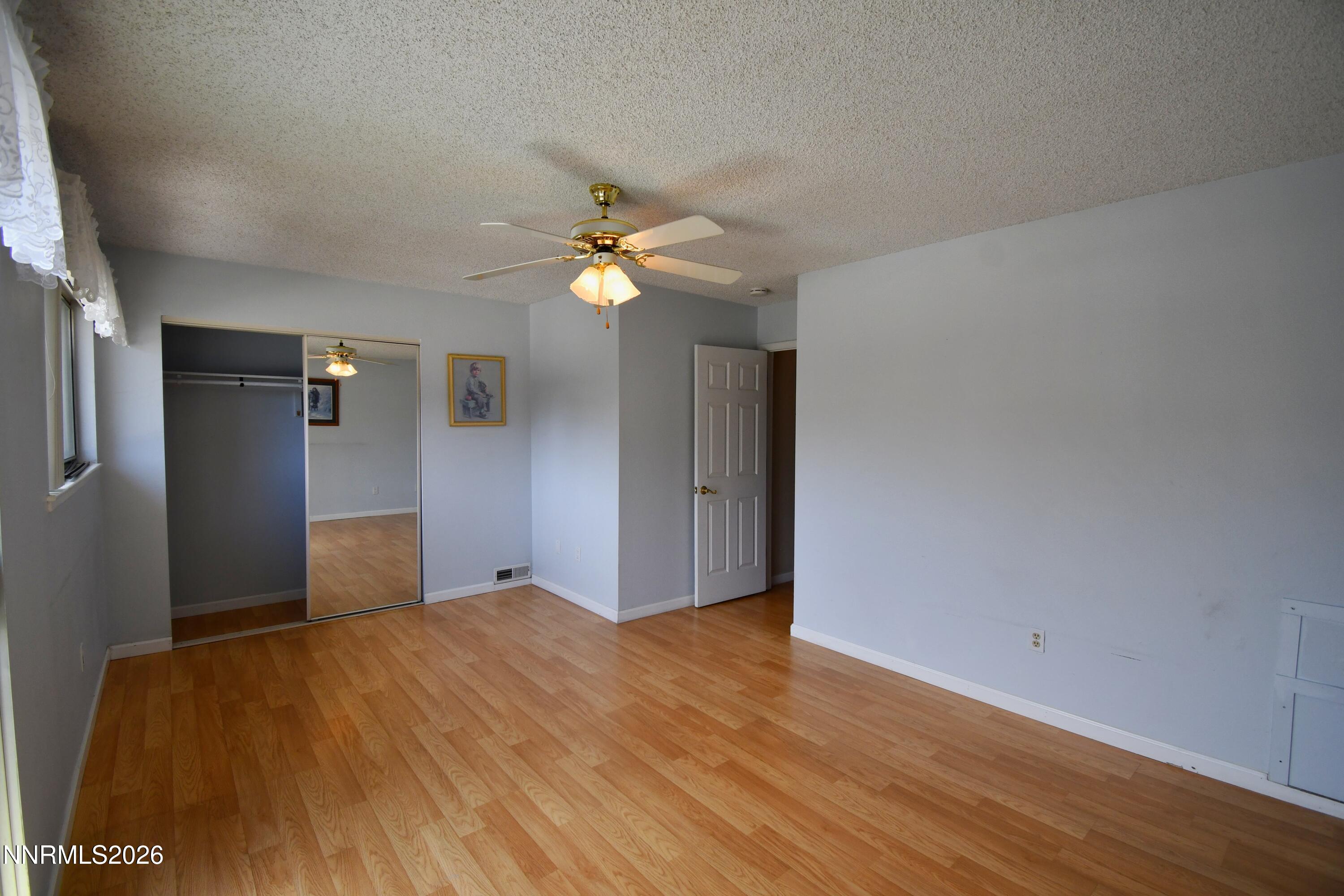 1363 Waterloo Lane B Property Photo 14