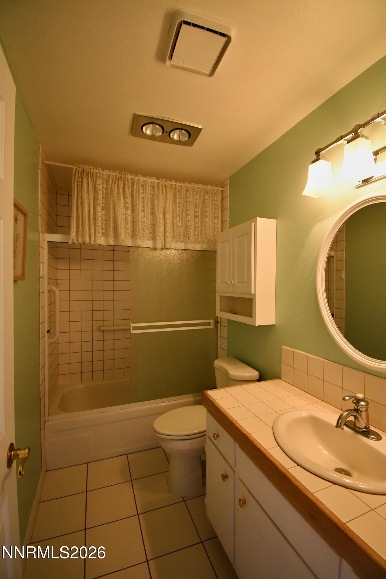 1363 Waterloo Lane B Property Photo 17