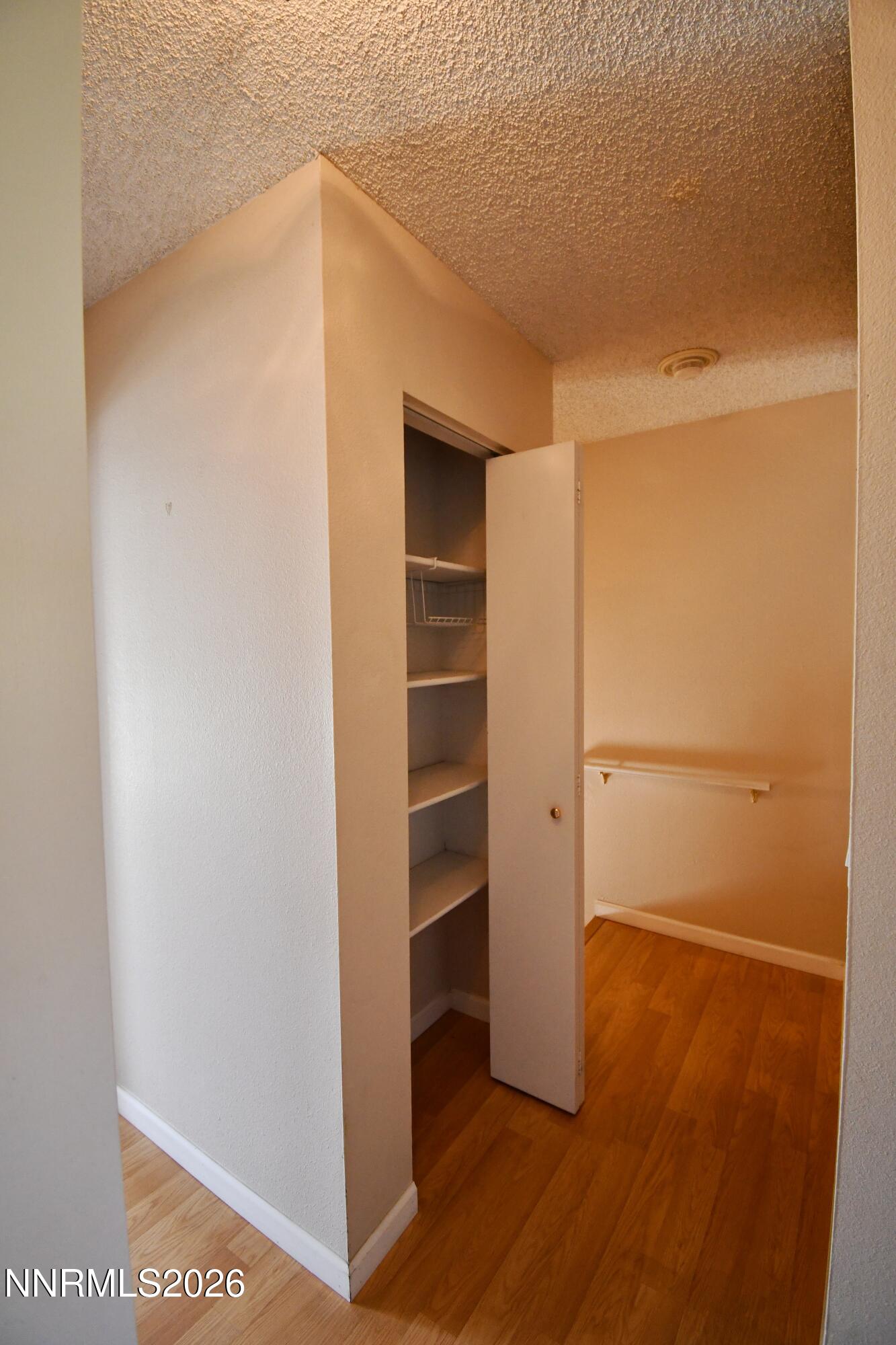 1363 Waterloo Lane B Property Photo 22