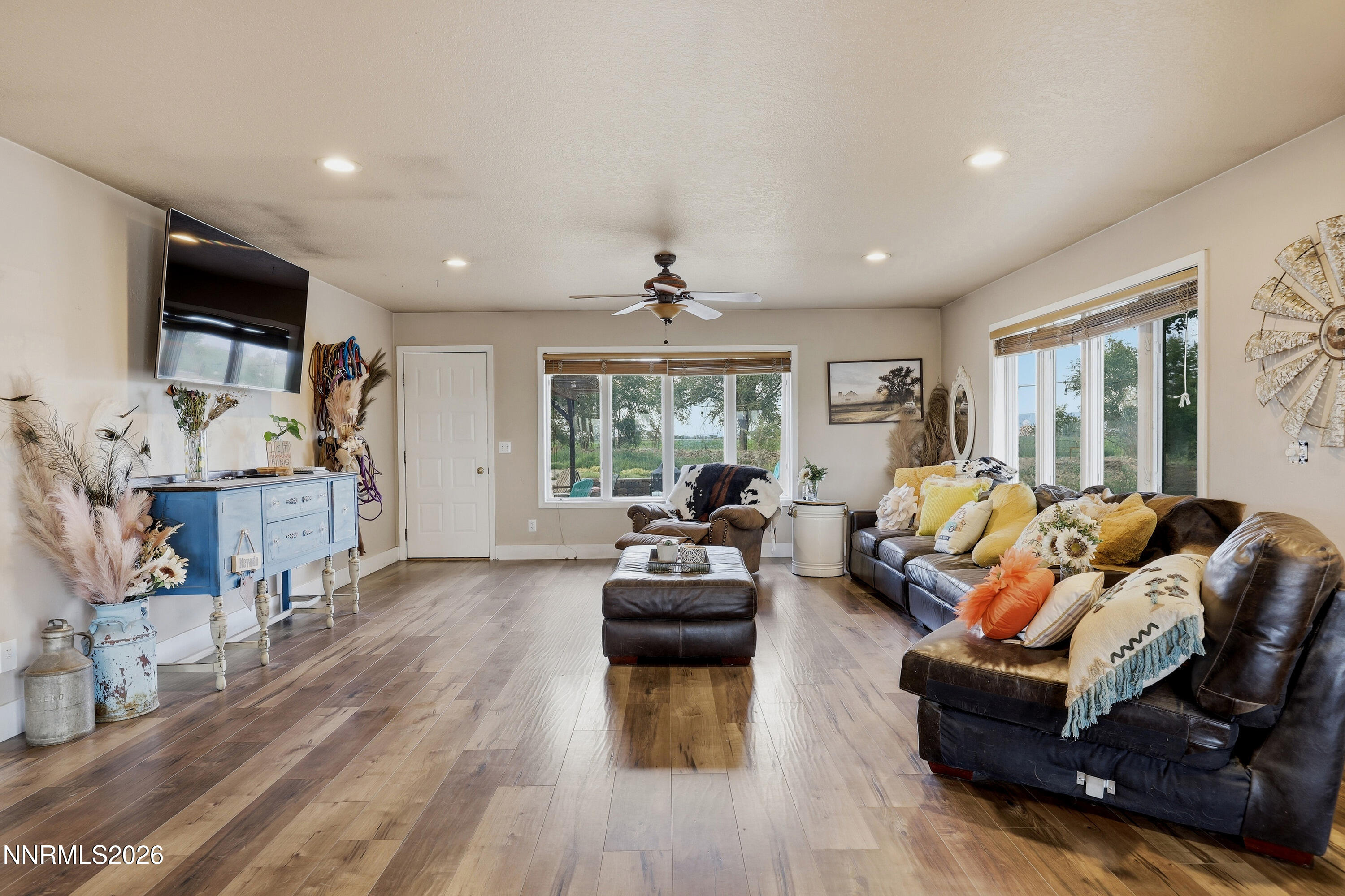 2025 Cushman Road Property Photo 4