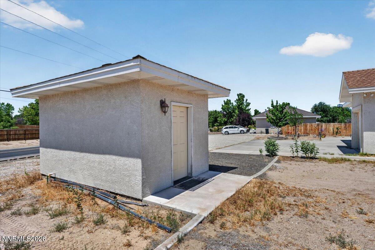 1027 Mclean Road Property Photo 4