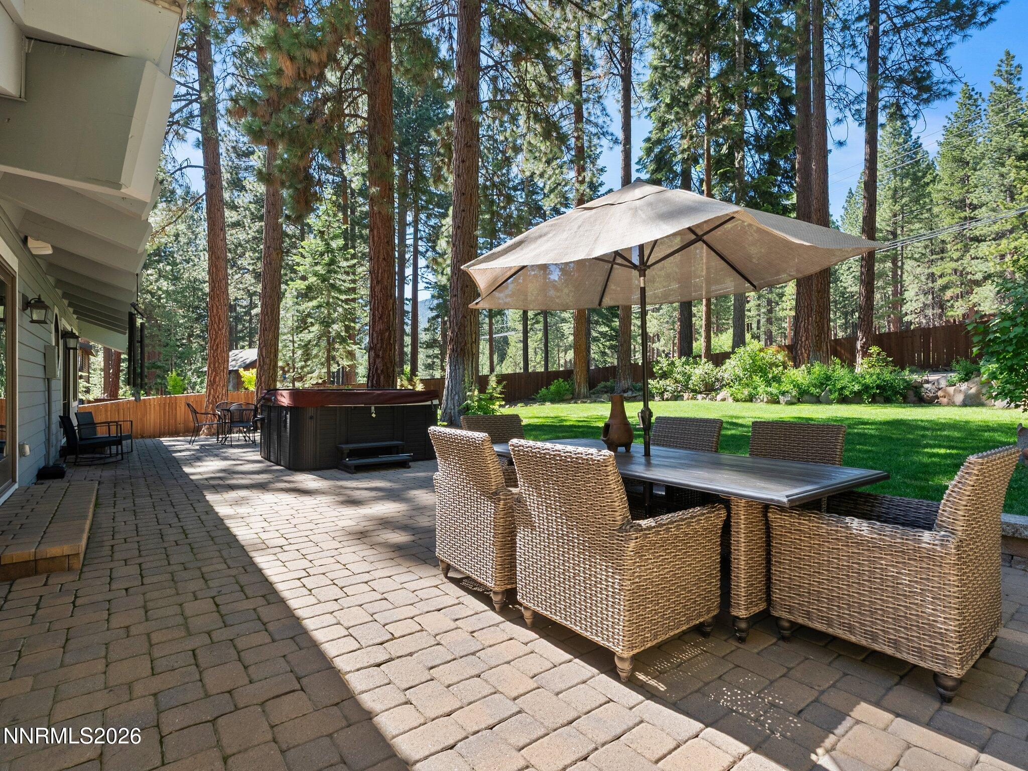 730 Martis Peak Road Property Photo 45