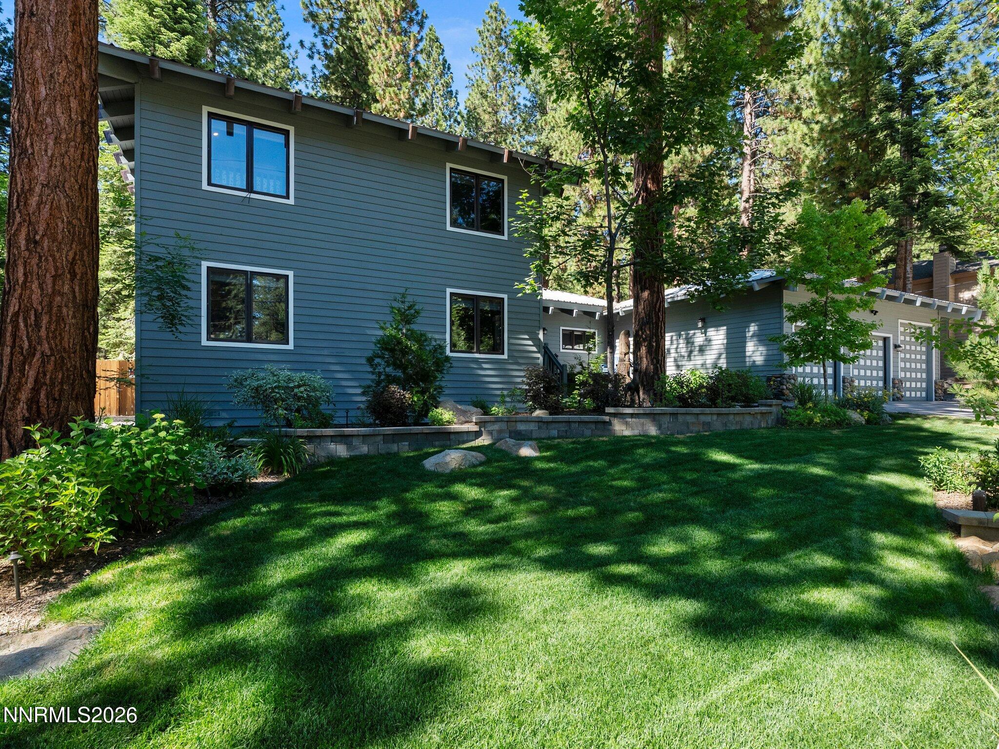 730 Martis Peak Road Property Photo 48