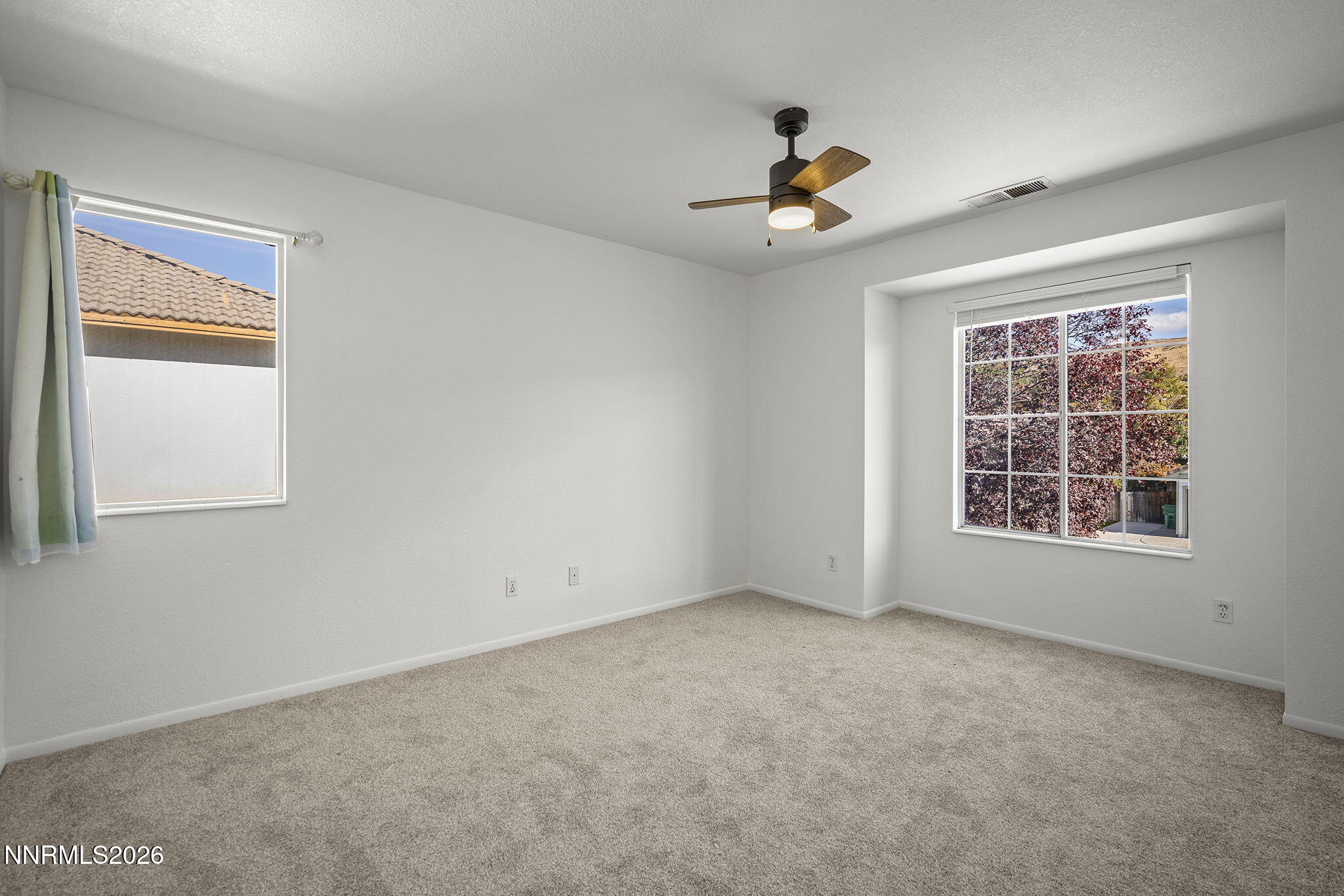 1055 Amico Drive Property Photo 12