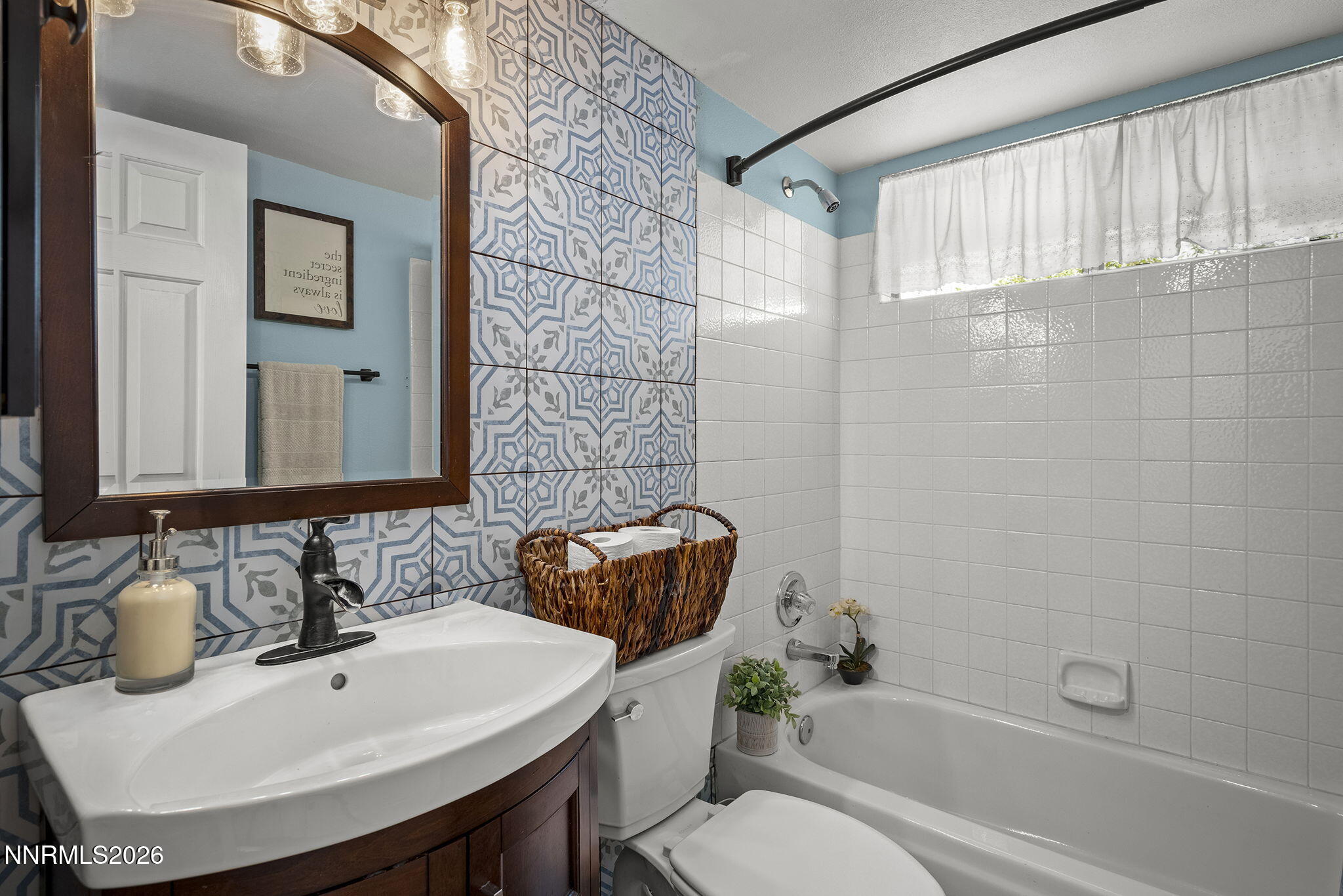 1055 Amico Drive Property Photo 14