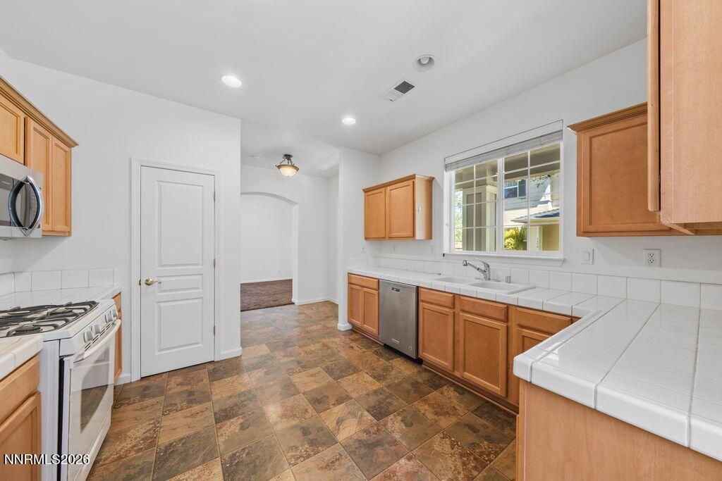 1642 W Minden Village Loop Property Photo 10