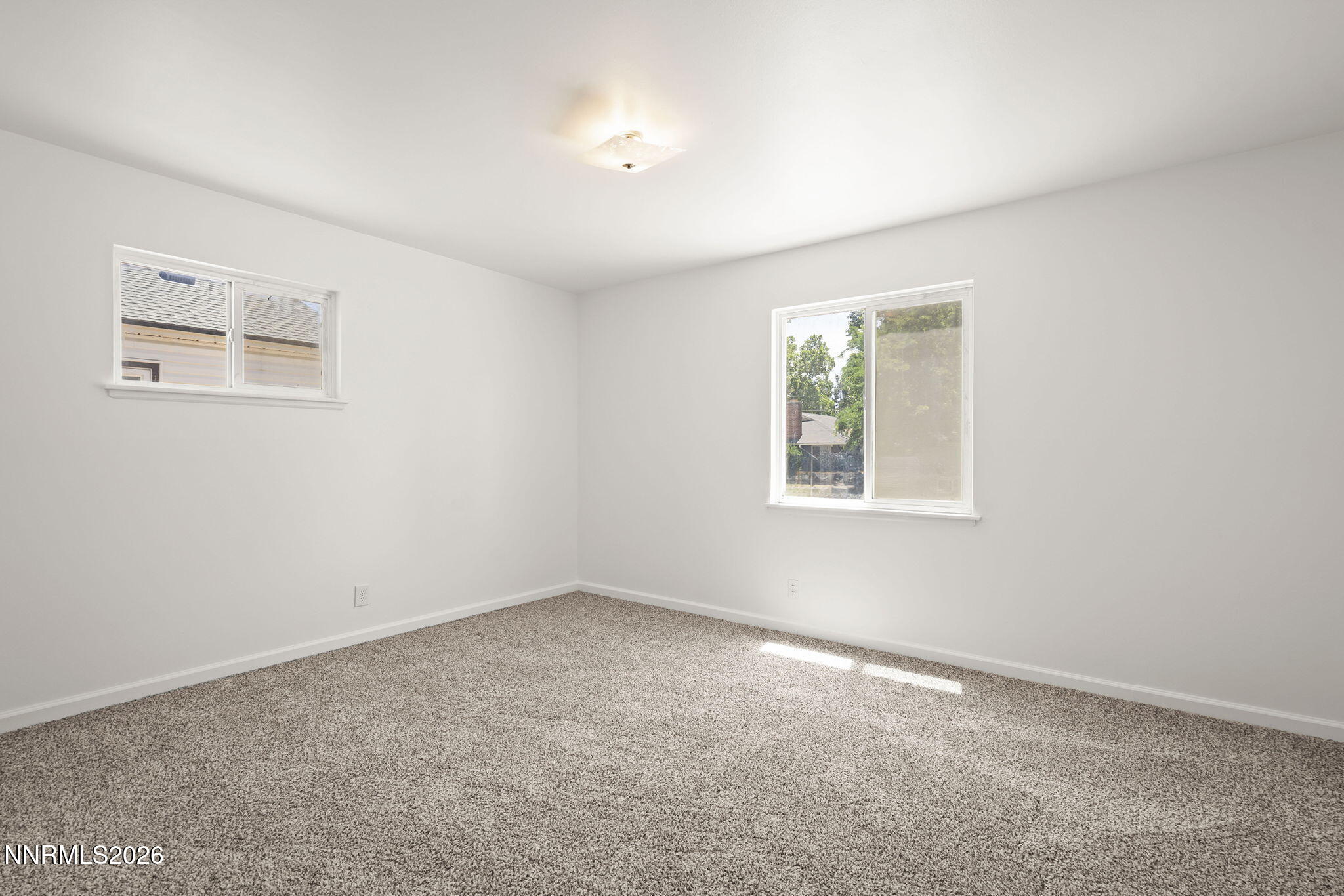 1180 Vance Way Property Photo 10