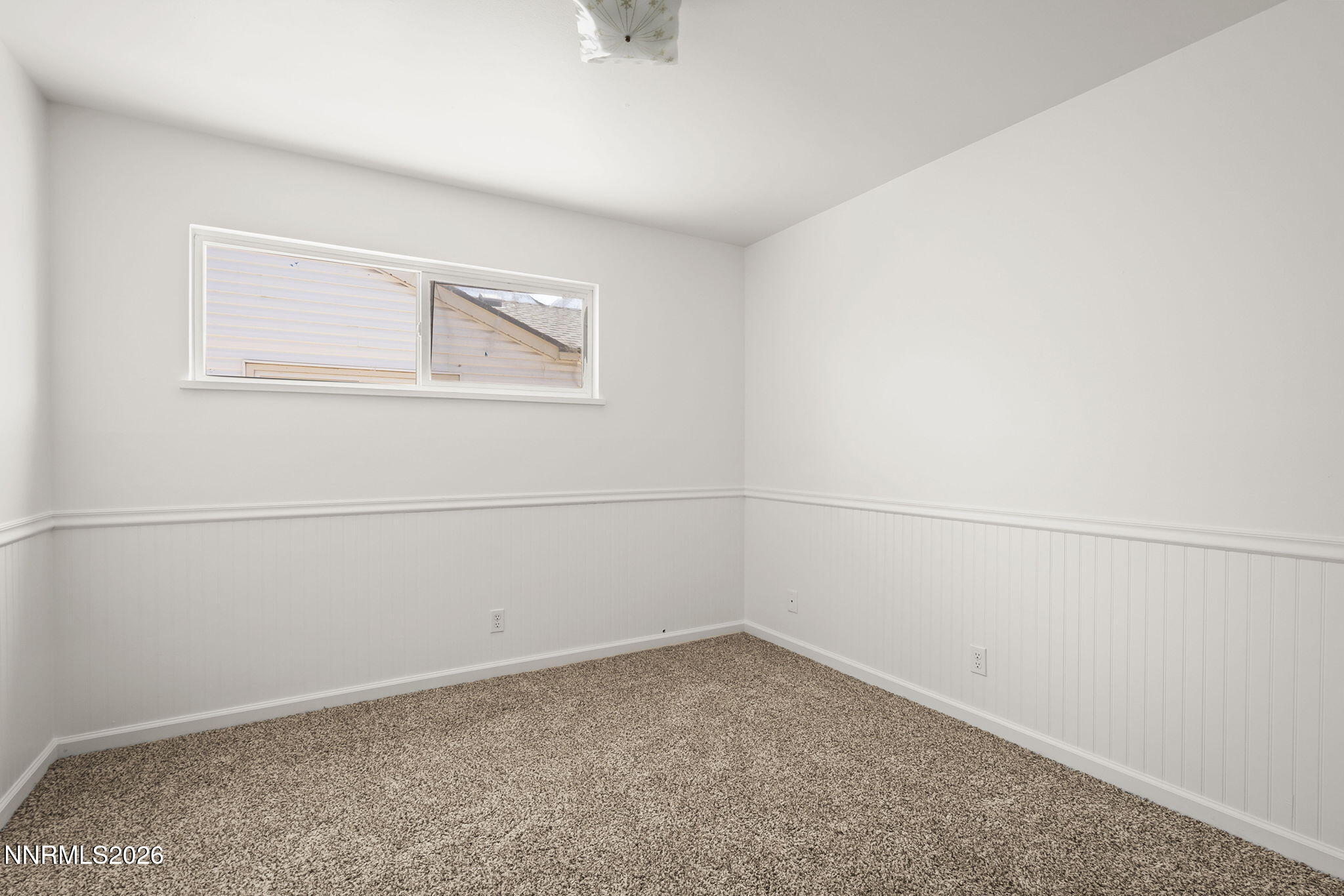 1180 Vance Way Property Photo 11