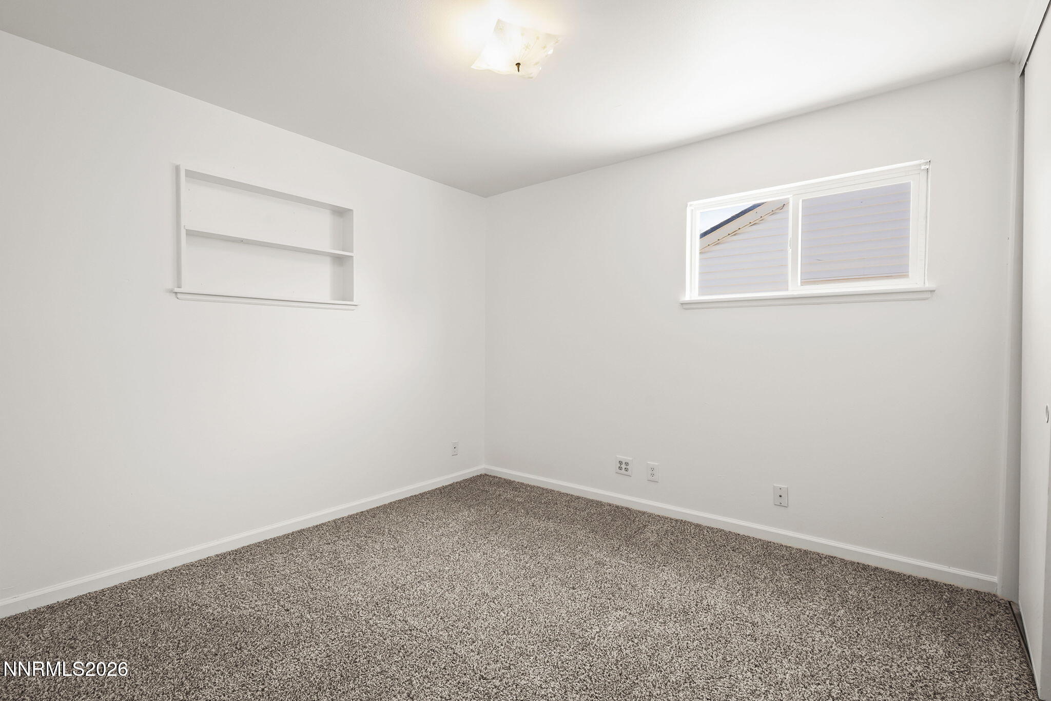 1180 Vance Way Property Photo 13