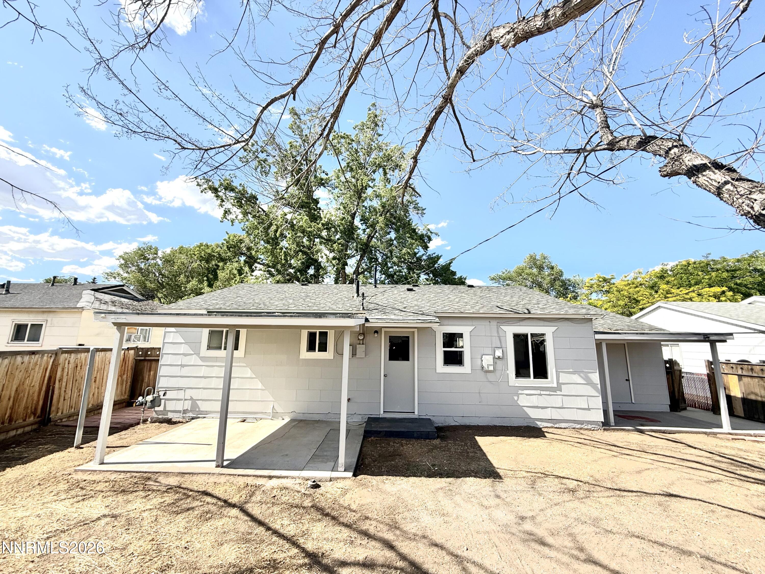1145 York Way Property Photo 9
