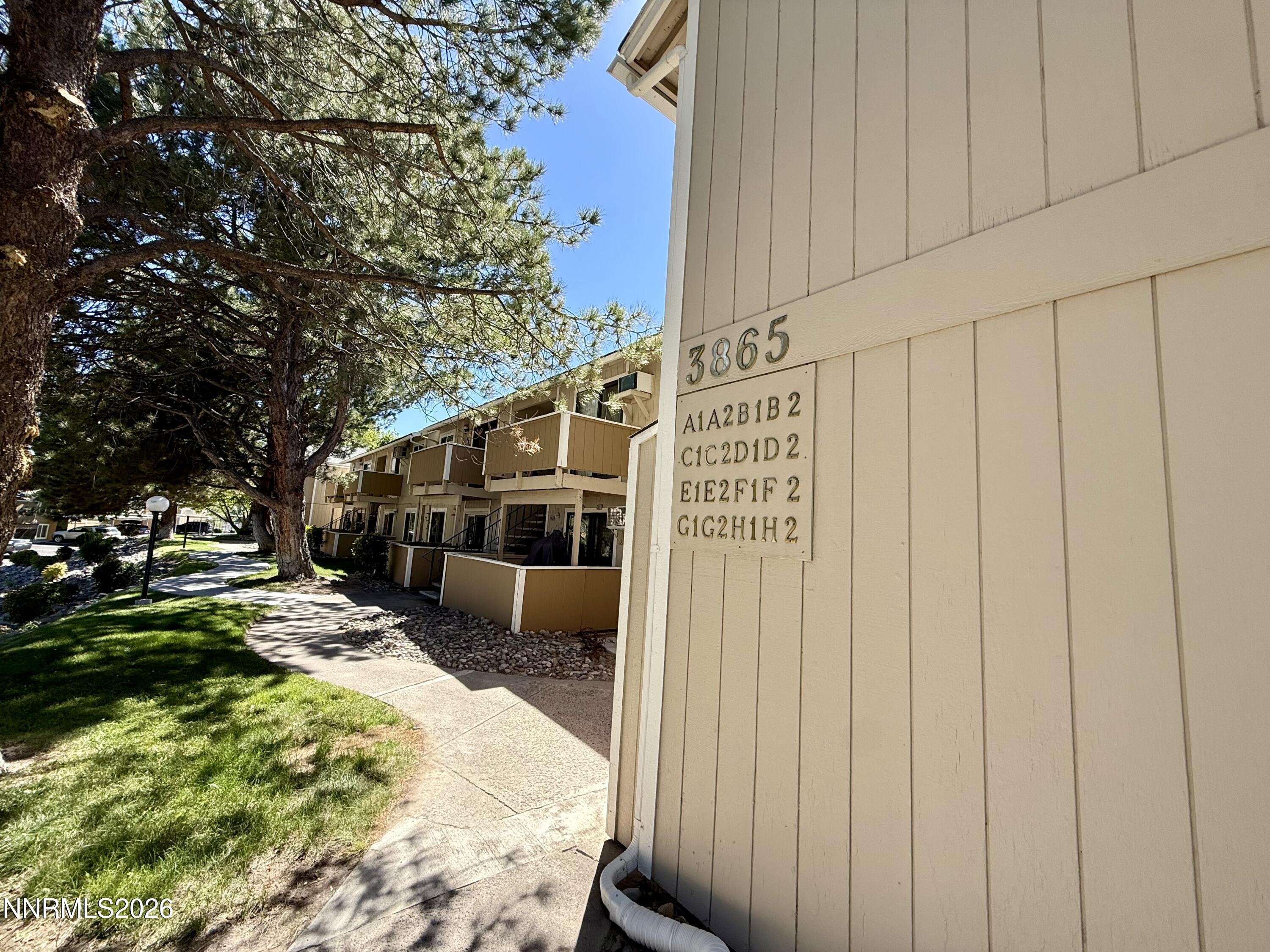 3865 E Leonesio Drive B2 Property Photo 13