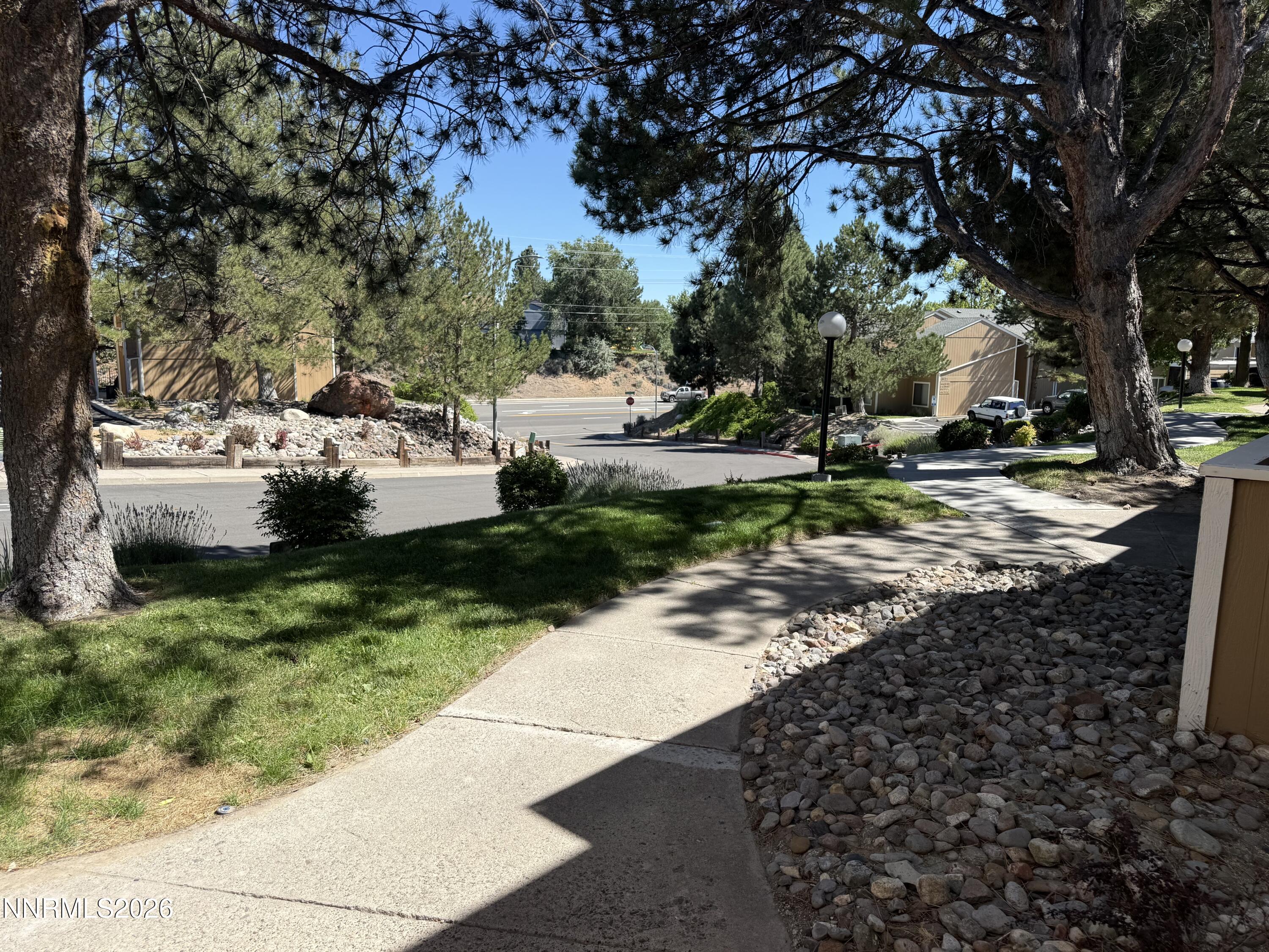 3865 E Leonesio Drive B2 Property Photo 15