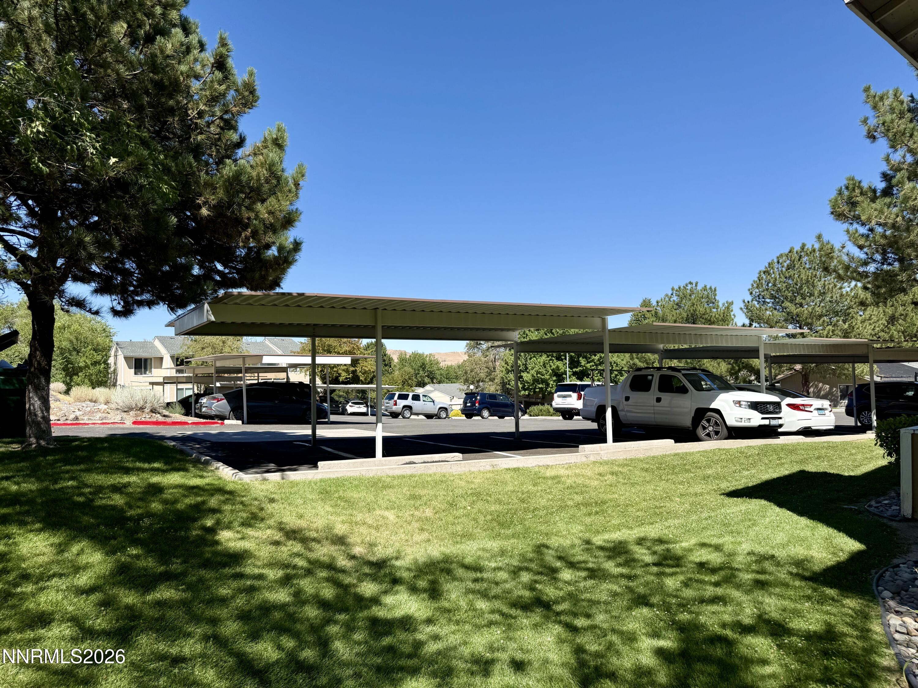 3865 E Leonesio Drive B2 Property Photo 17