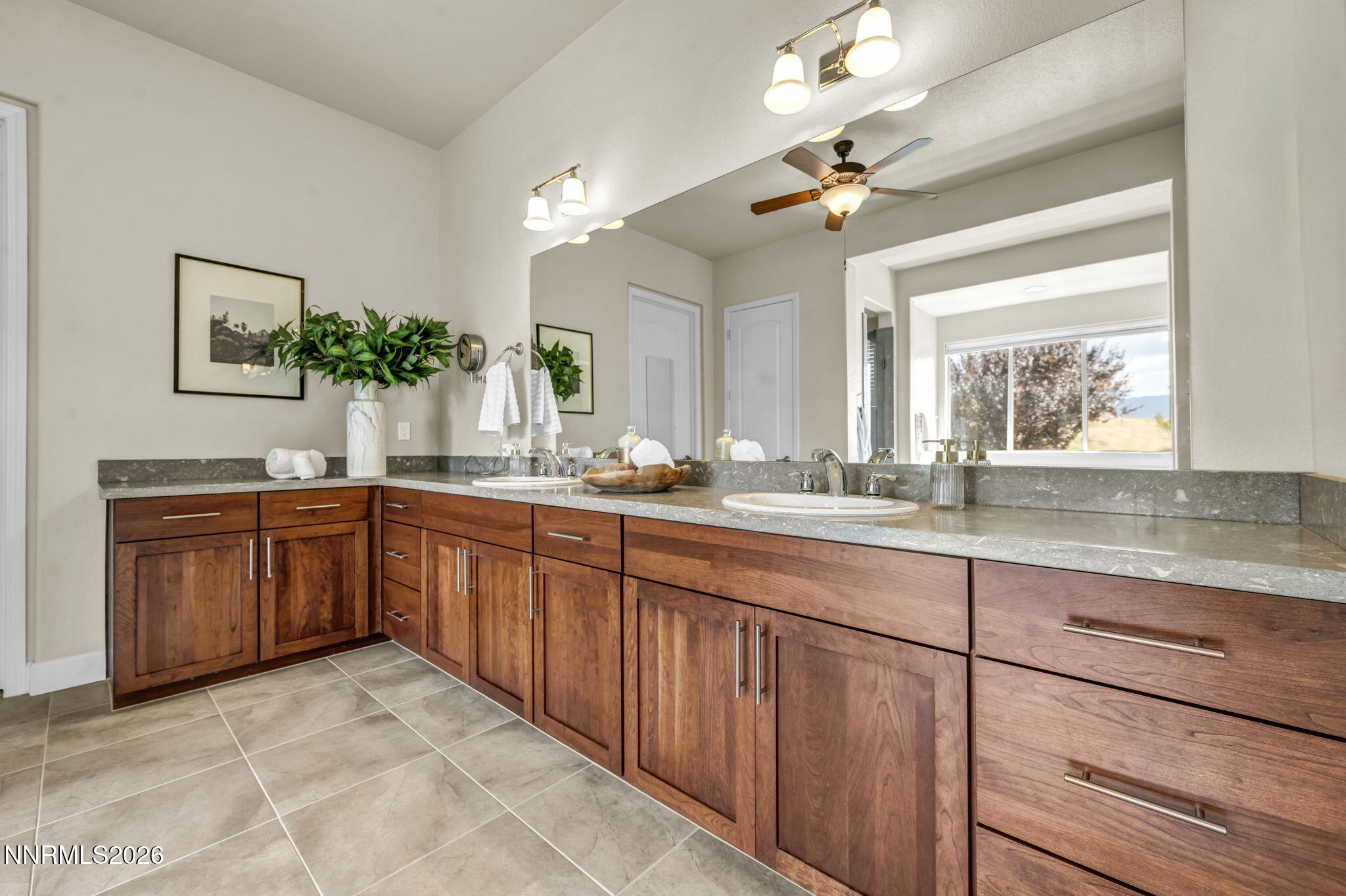 8631 Eagle Chase Trail Property Photo 4