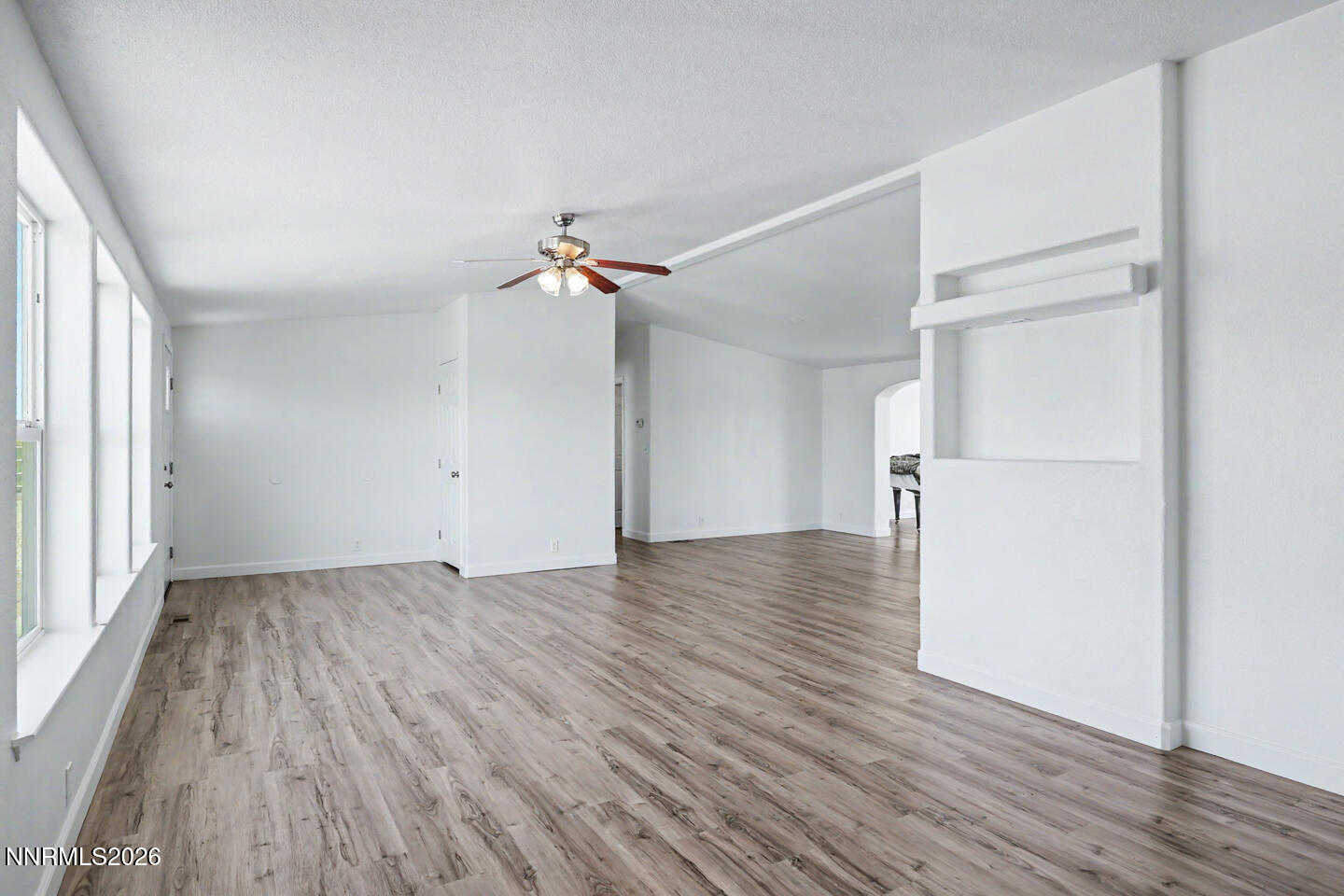 5285 Allegre Lane Property Photo 3