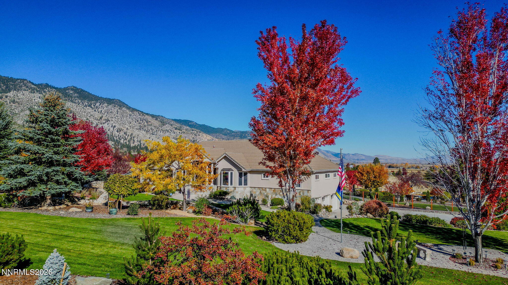 285 Sierra Country Circle Property Photo 16