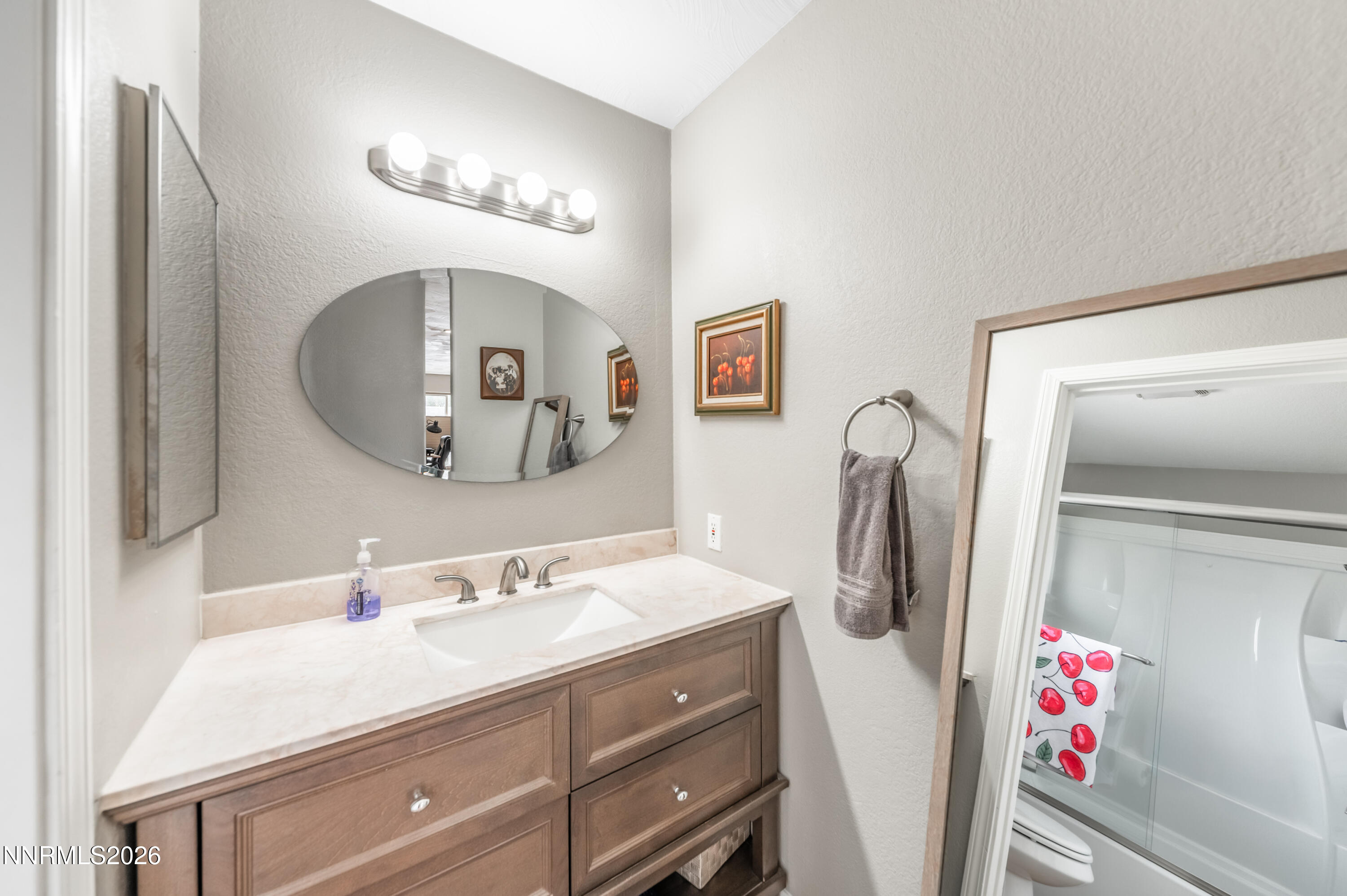 2736 Caballo Drive Property Photo 14