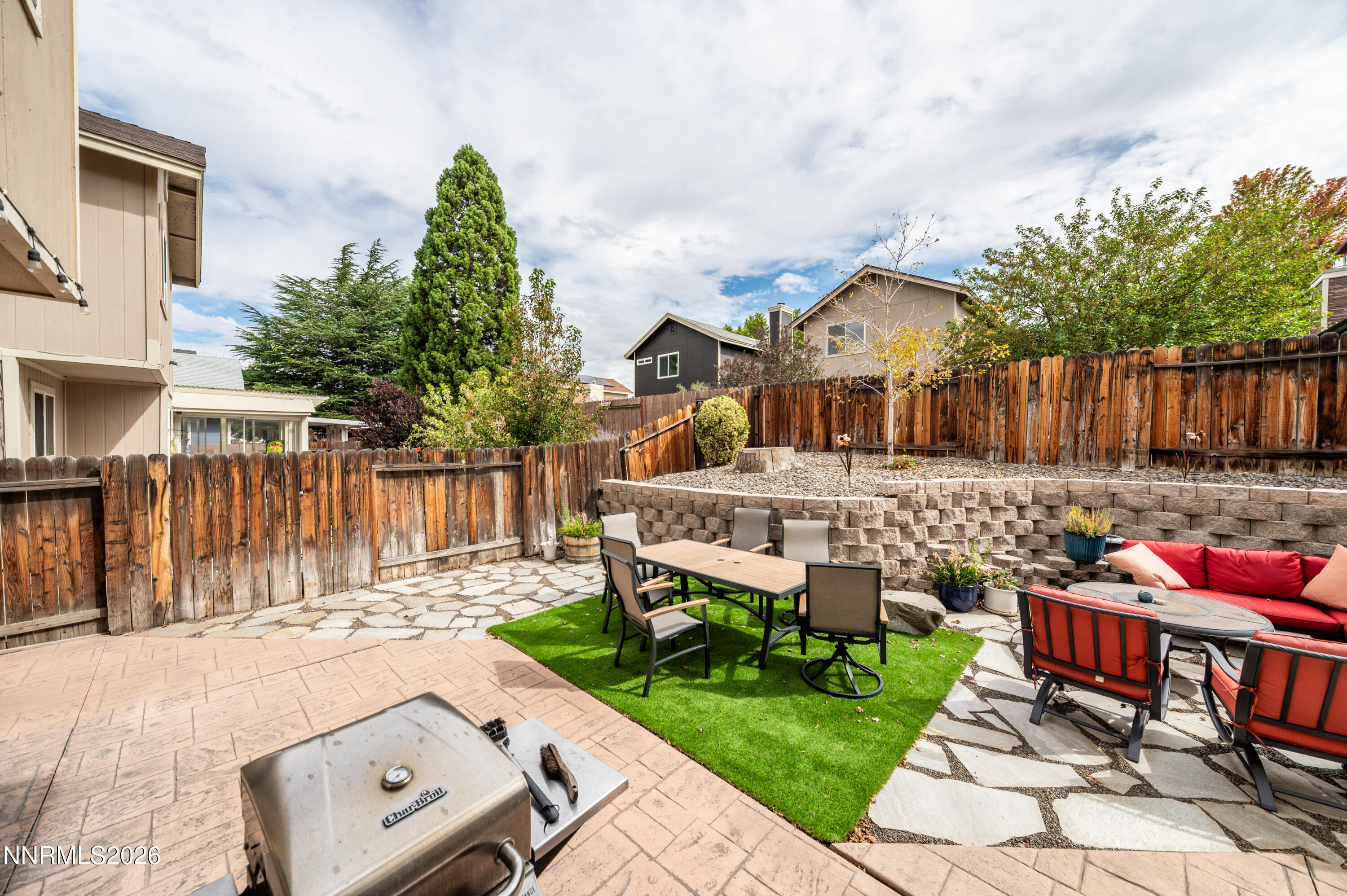 2736 Caballo Drive Property Photo 18