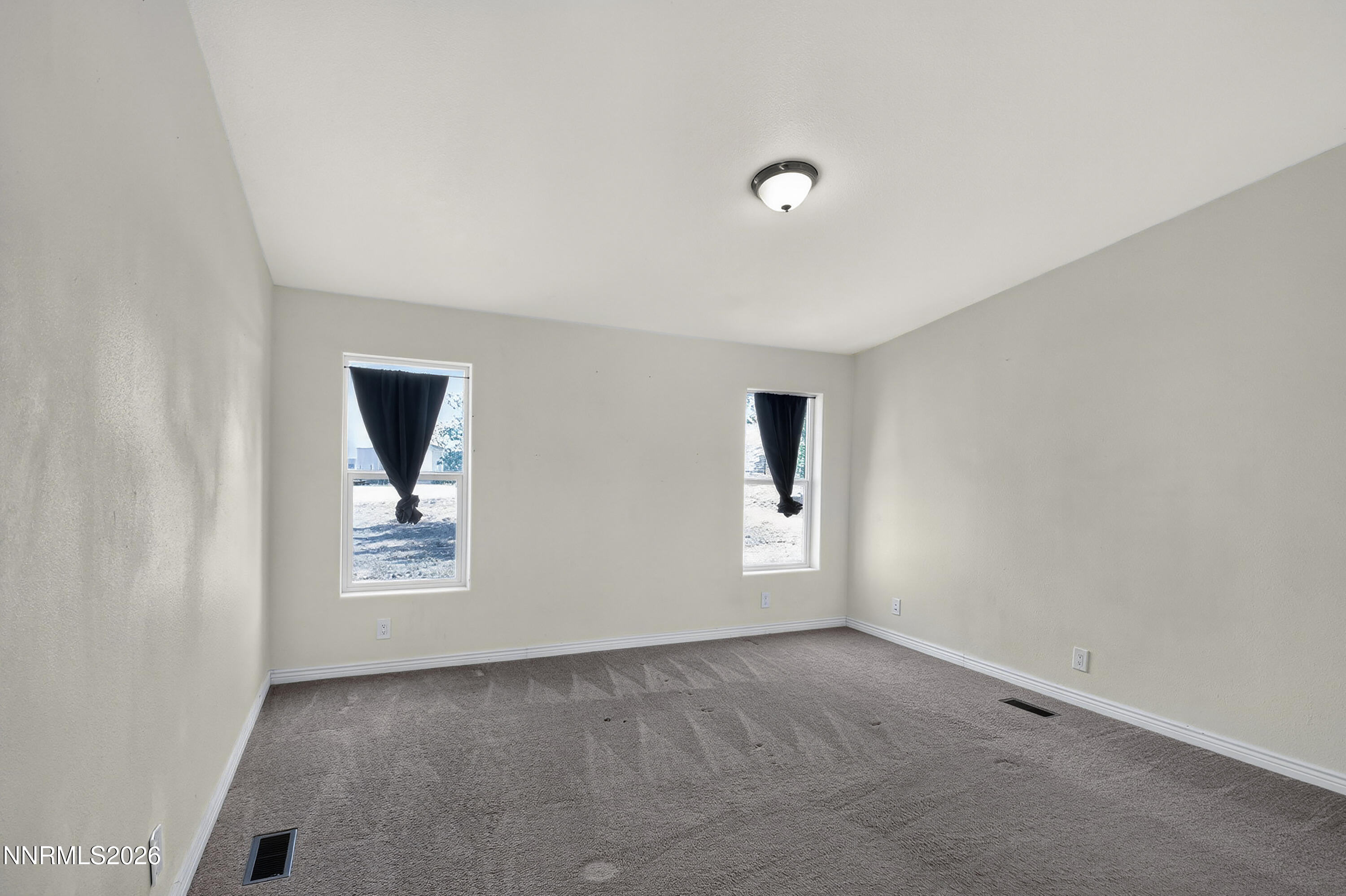 695 Dillon Lane Property Photo 2
