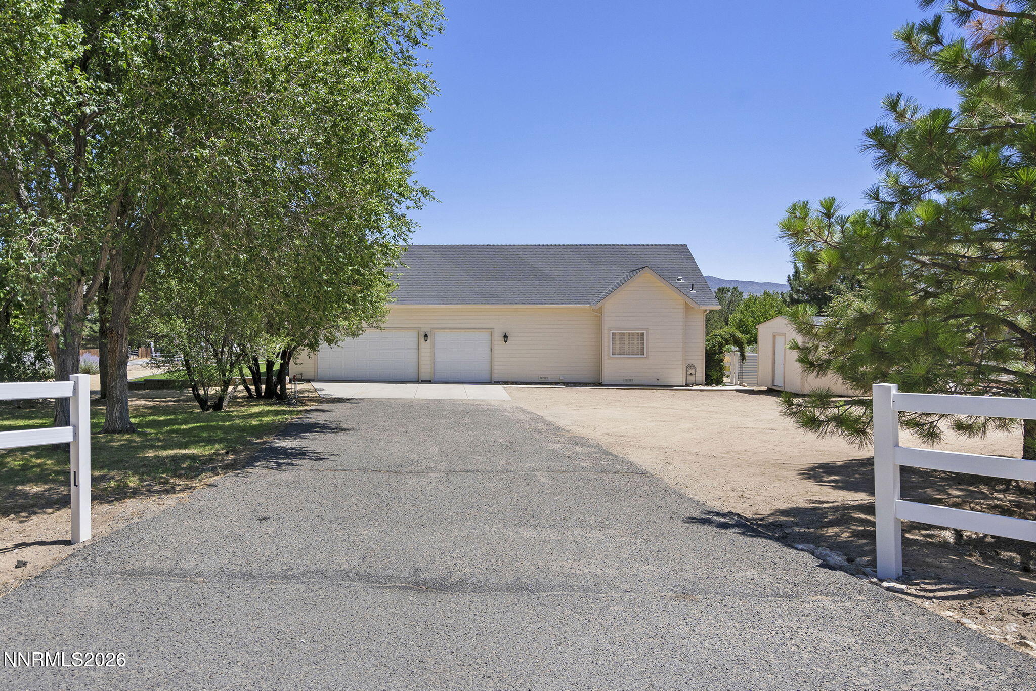 611 Rabe Way Property Photo 3