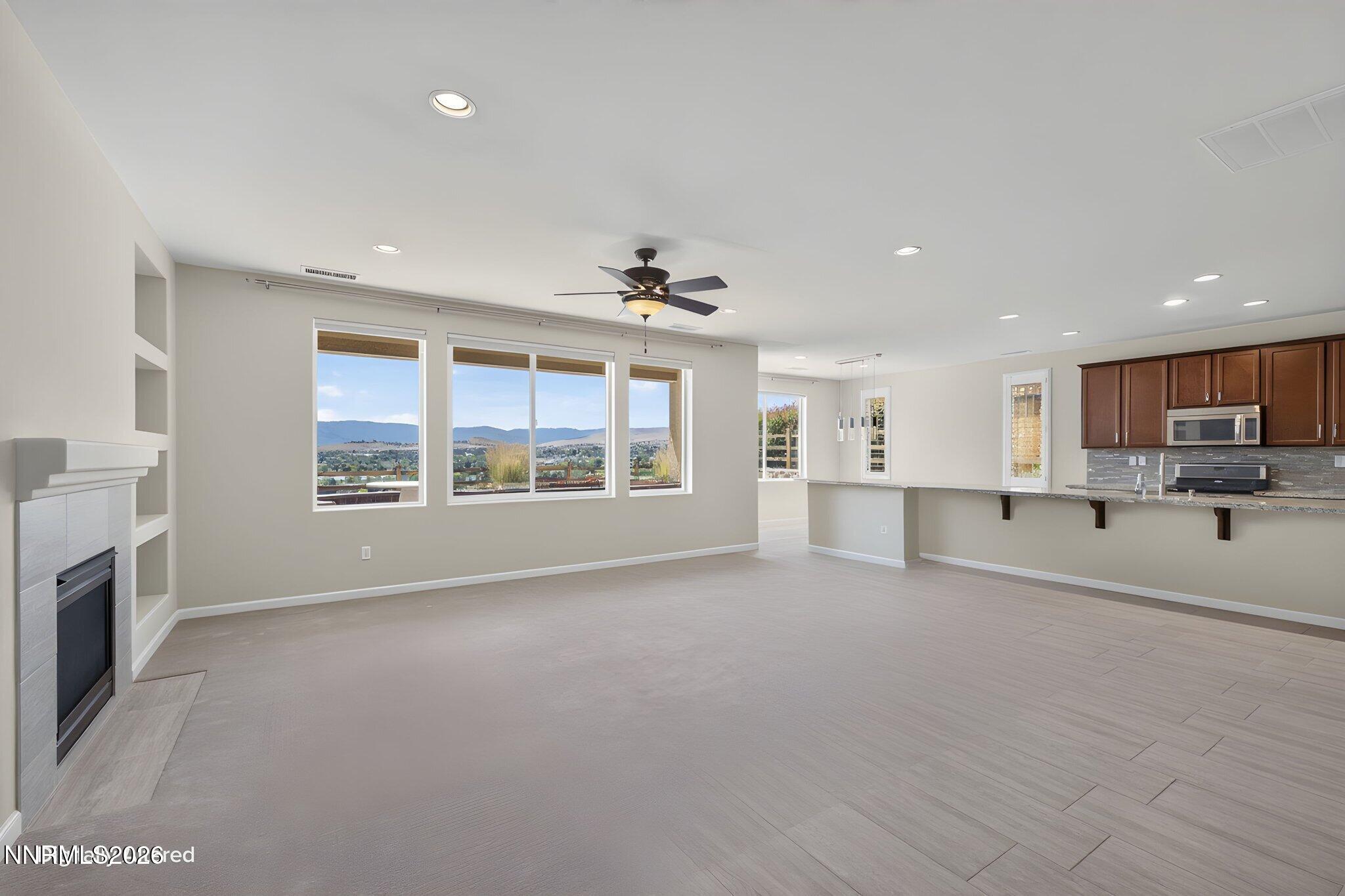 1431 Snow Summit Drive Property Photo 11