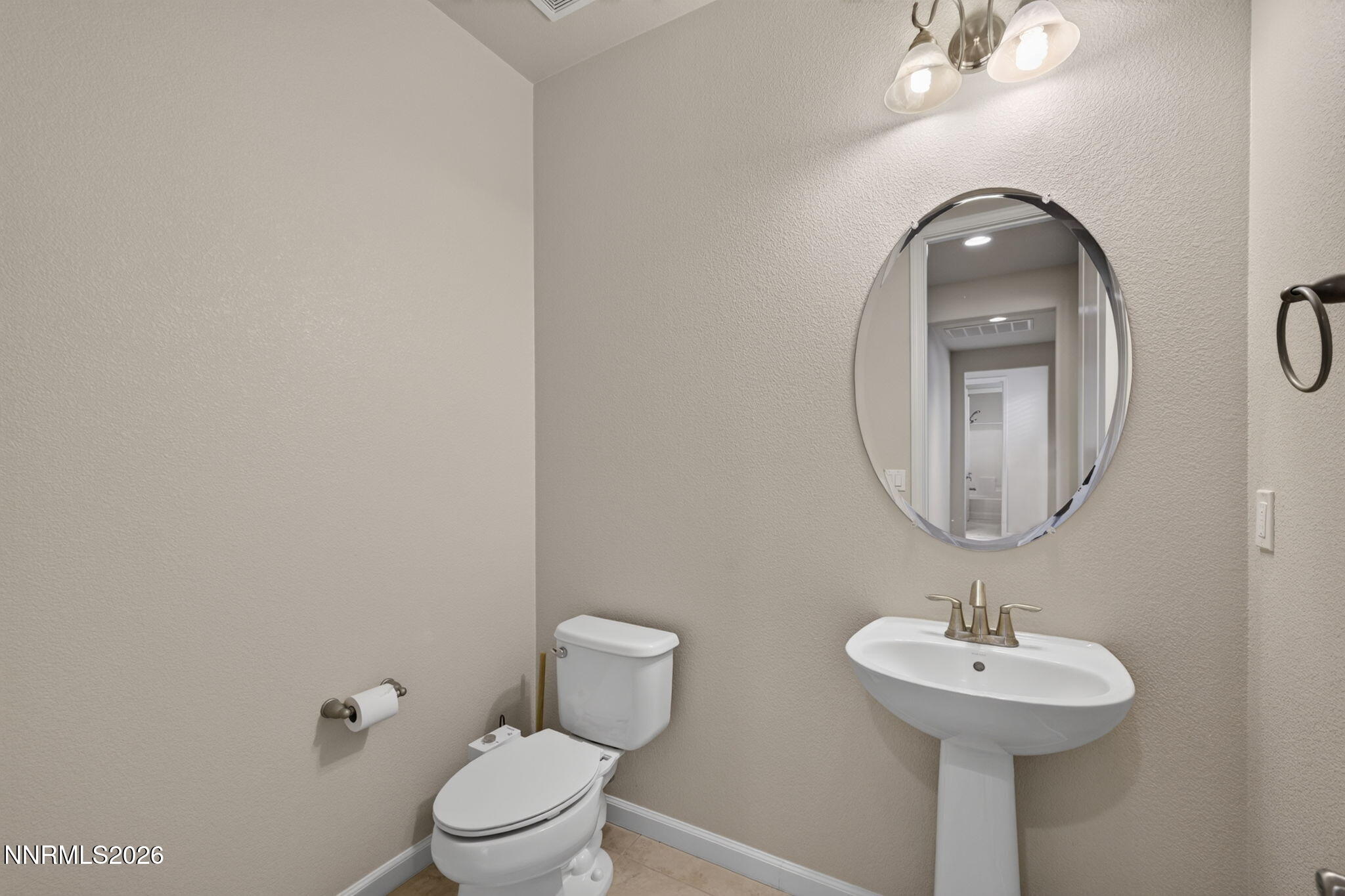 1431 Snow Summit Drive Property Photo 34