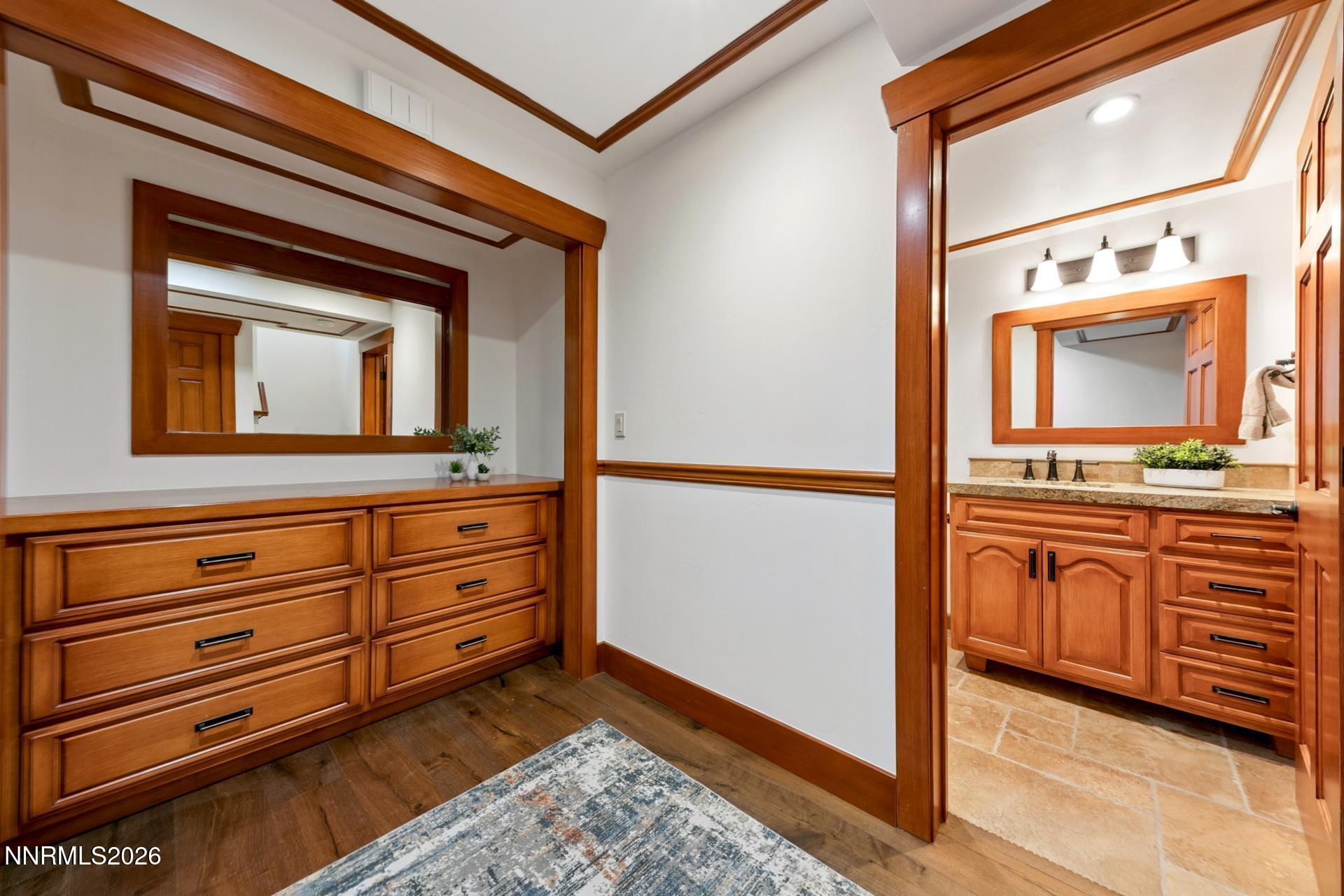 260008604 Property Photo 57
