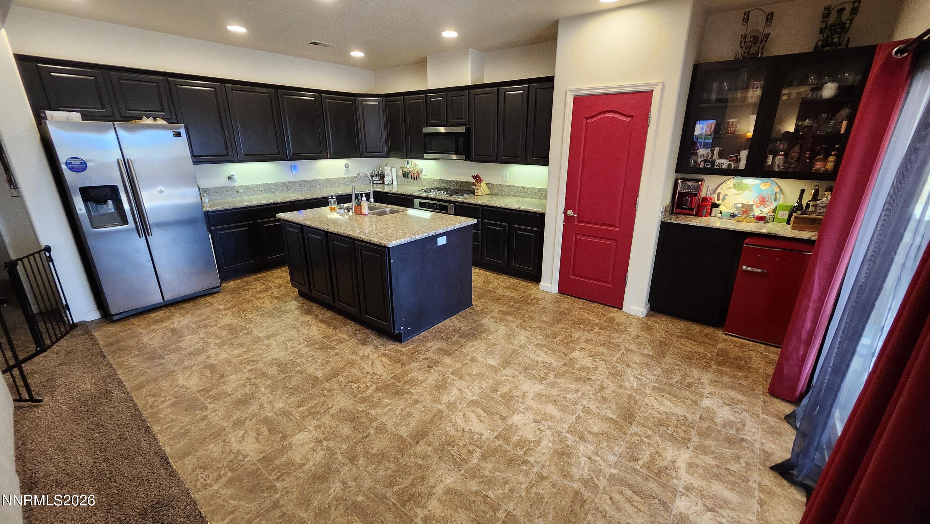 103 Creekside Drive Property Photo 7