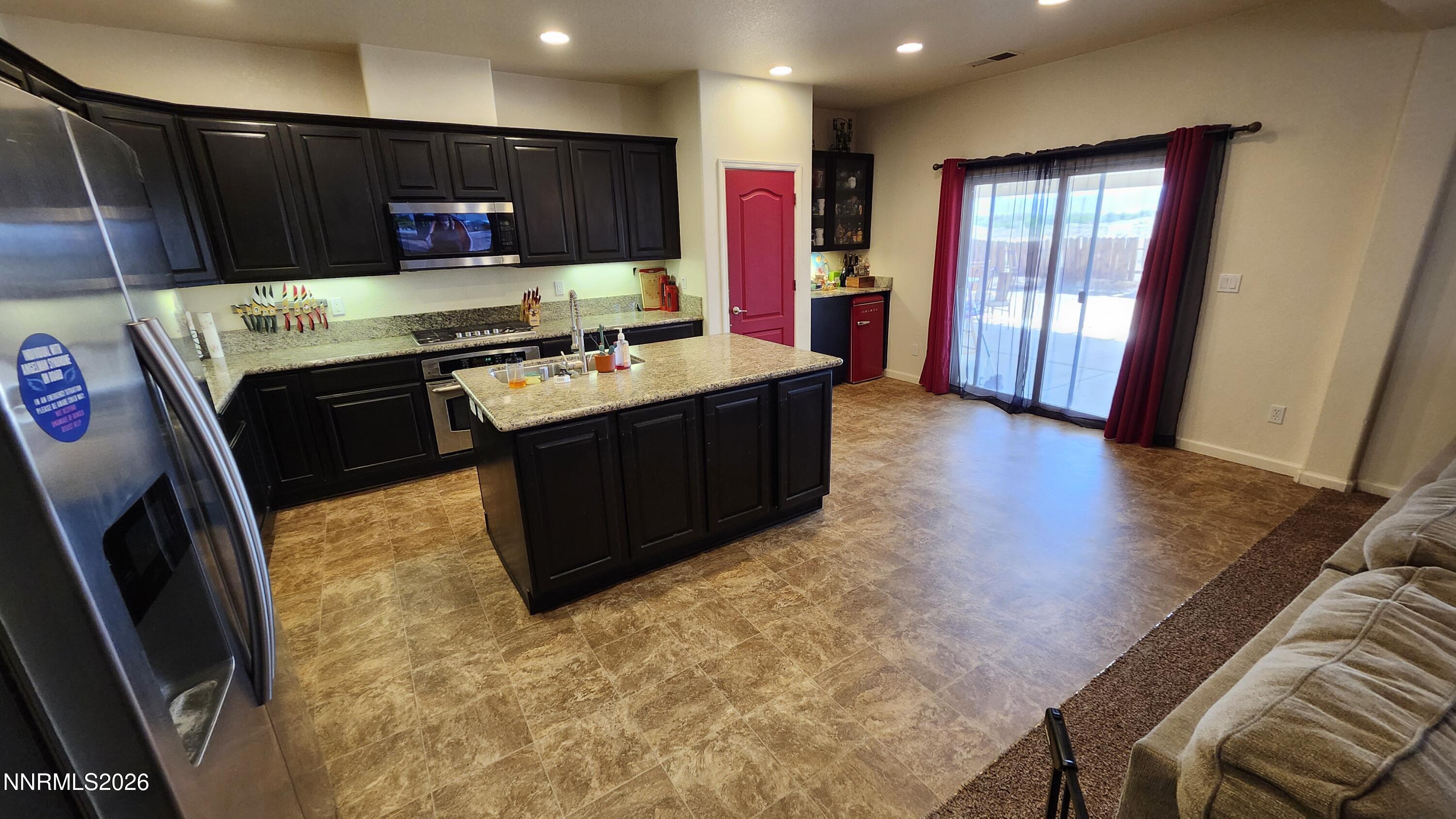 103 Creekside Drive Property Photo 8