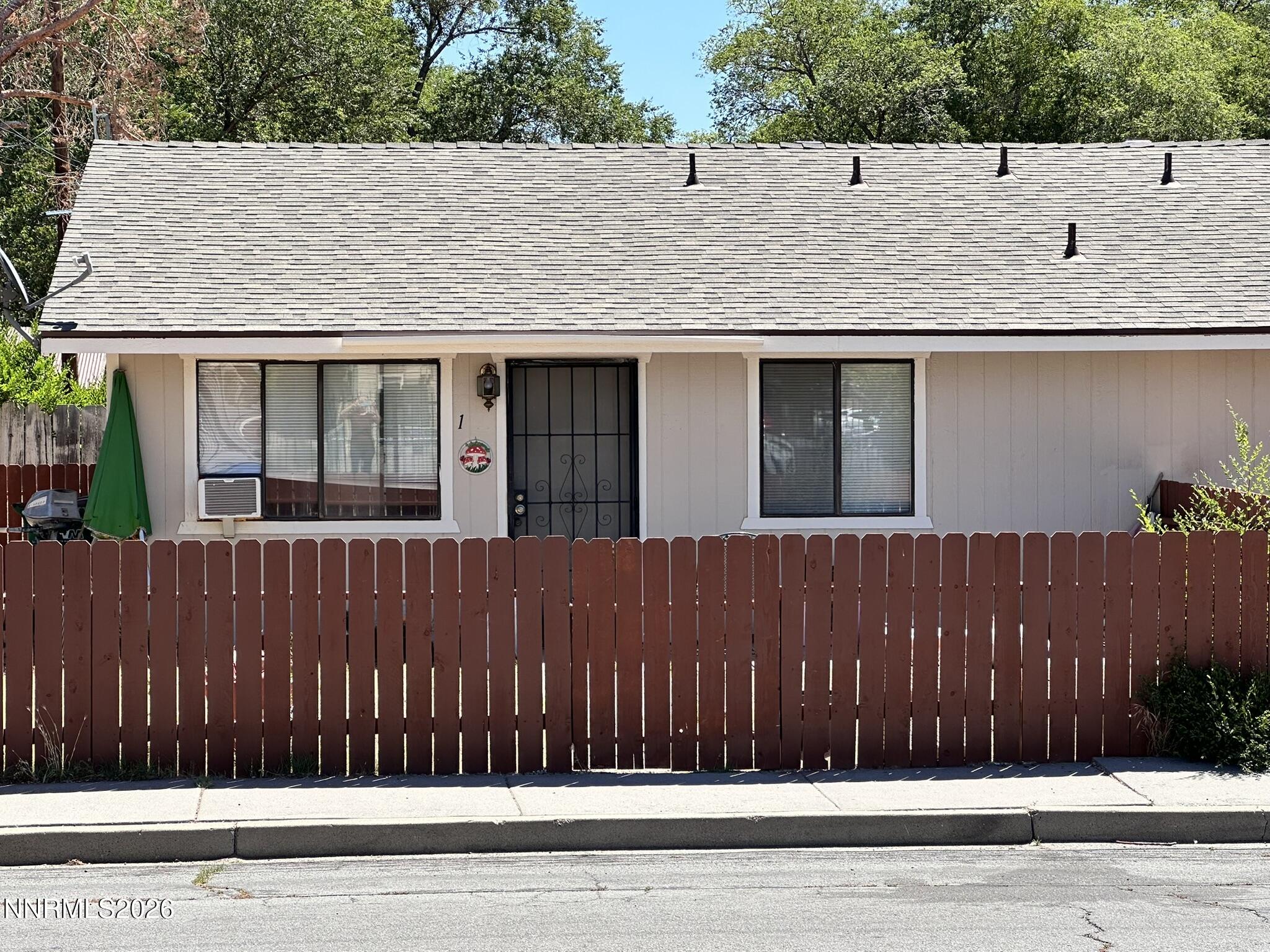 200 E Park Street - Duplex Property Photo 2