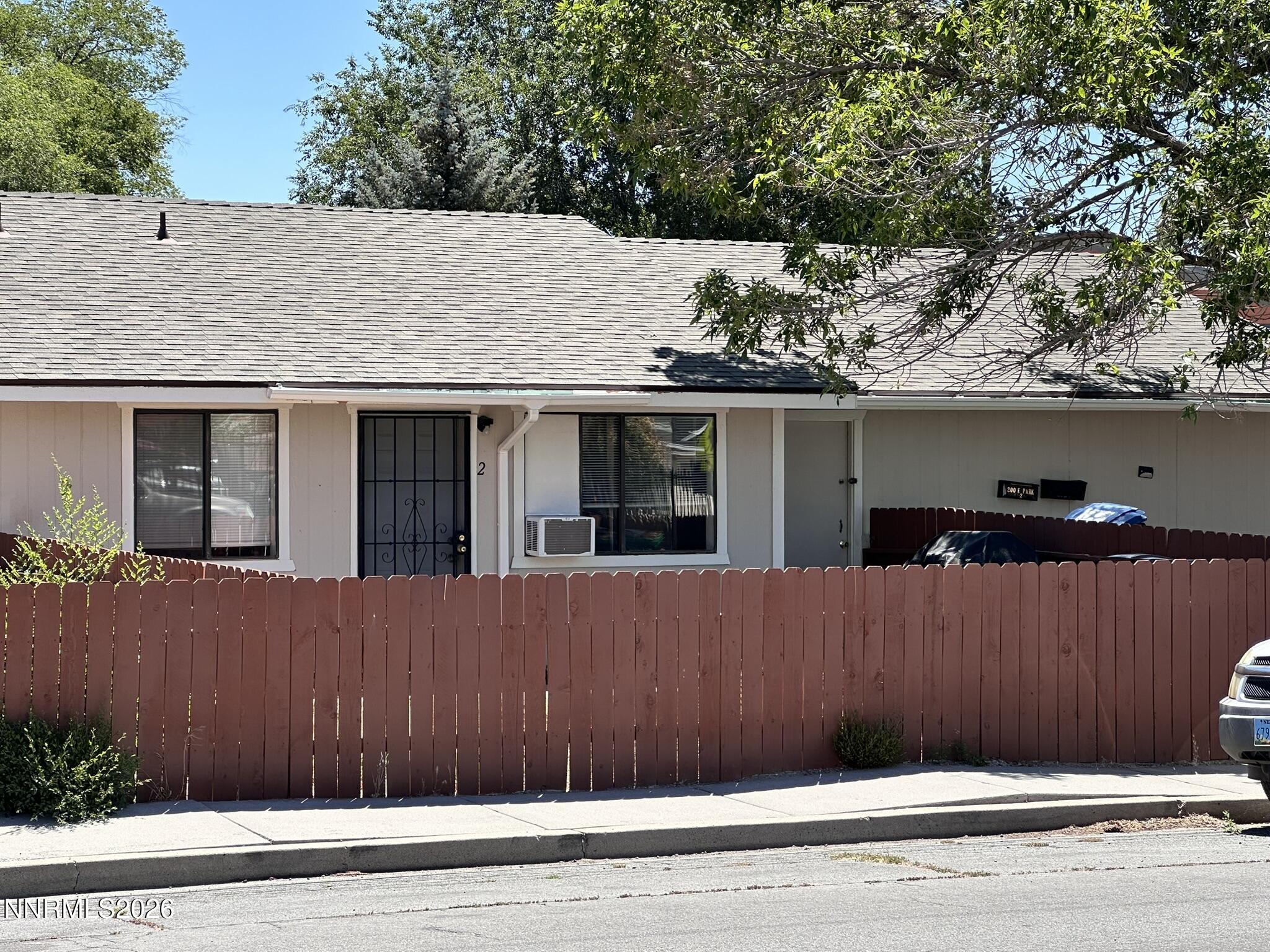 200 E Park Street - Duplex Property Photo 3