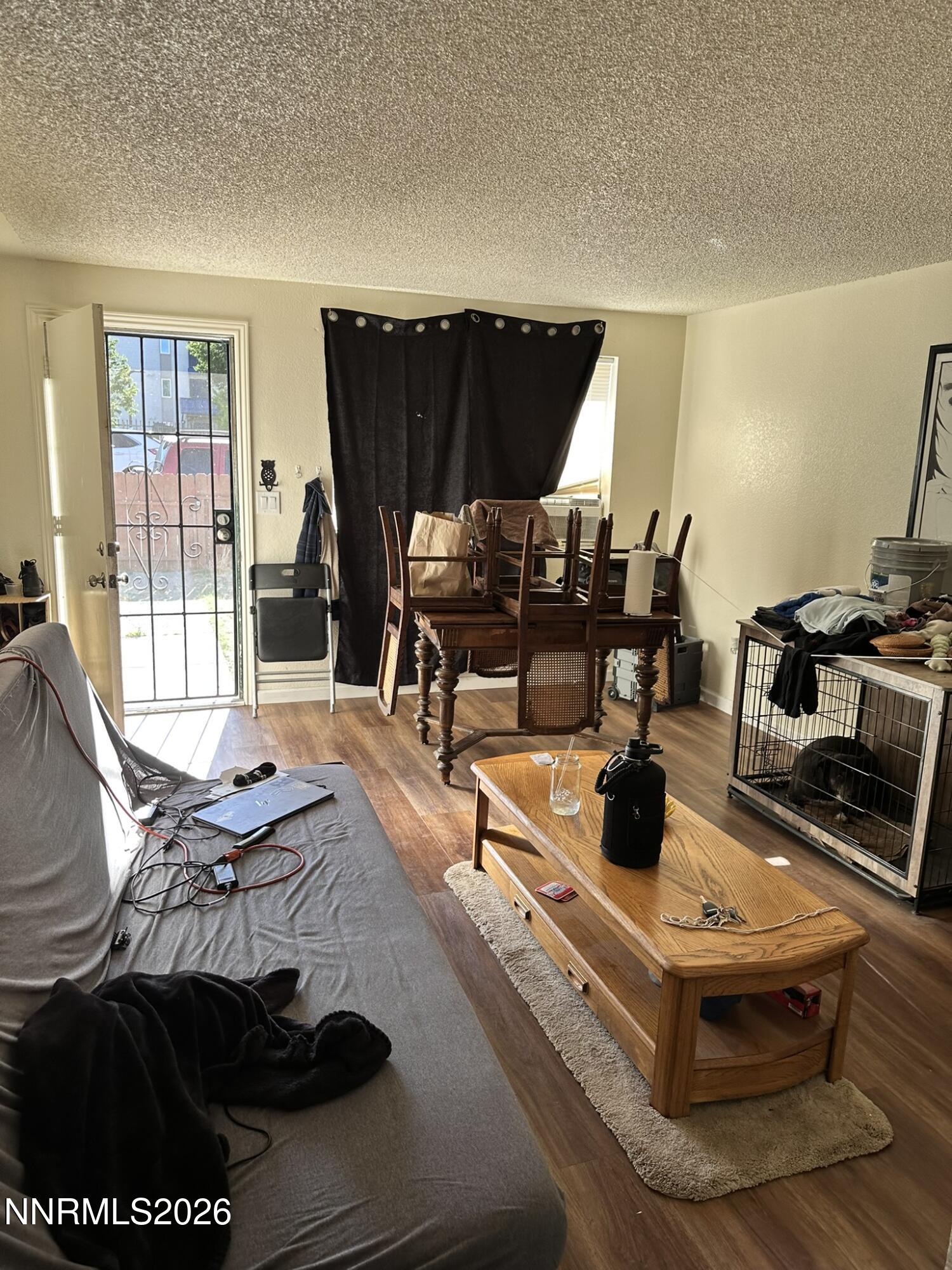 200 E Park Street - Duplex Property Photo 8