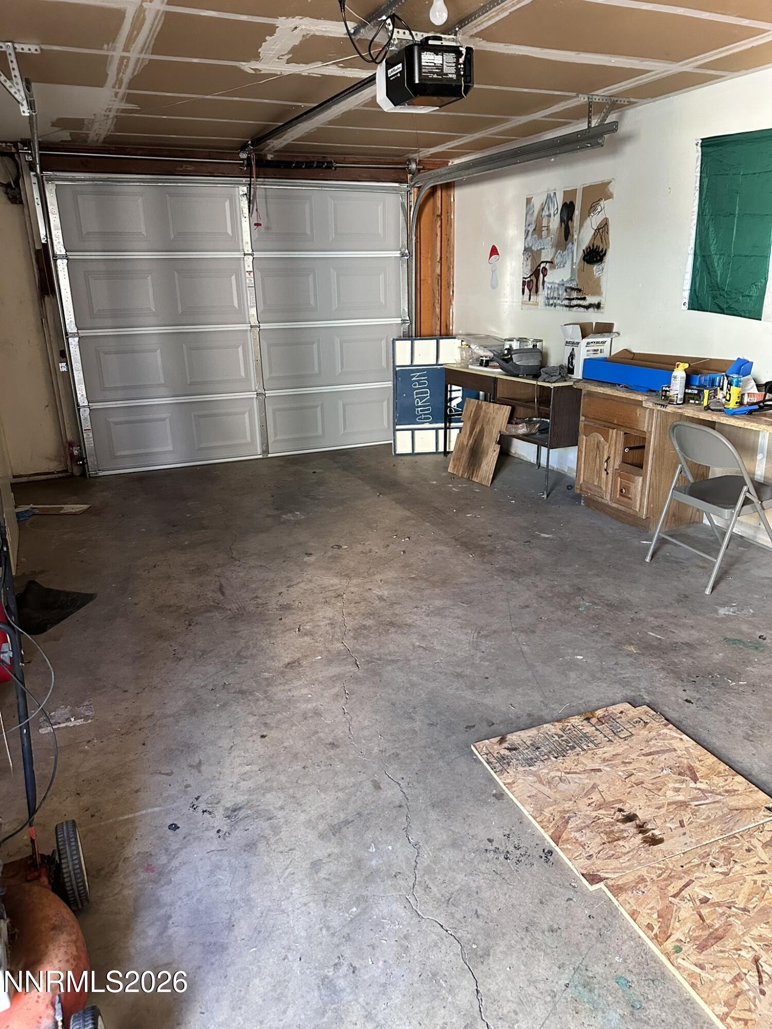 200 E Park Street - Duplex Property Photo 17