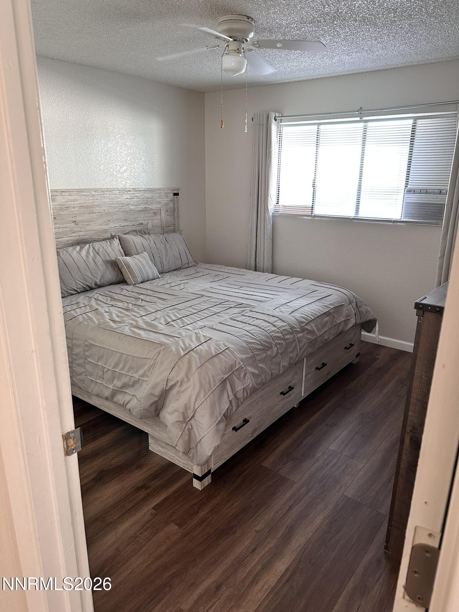 200 E Park Street - Duplex Property Photo 21