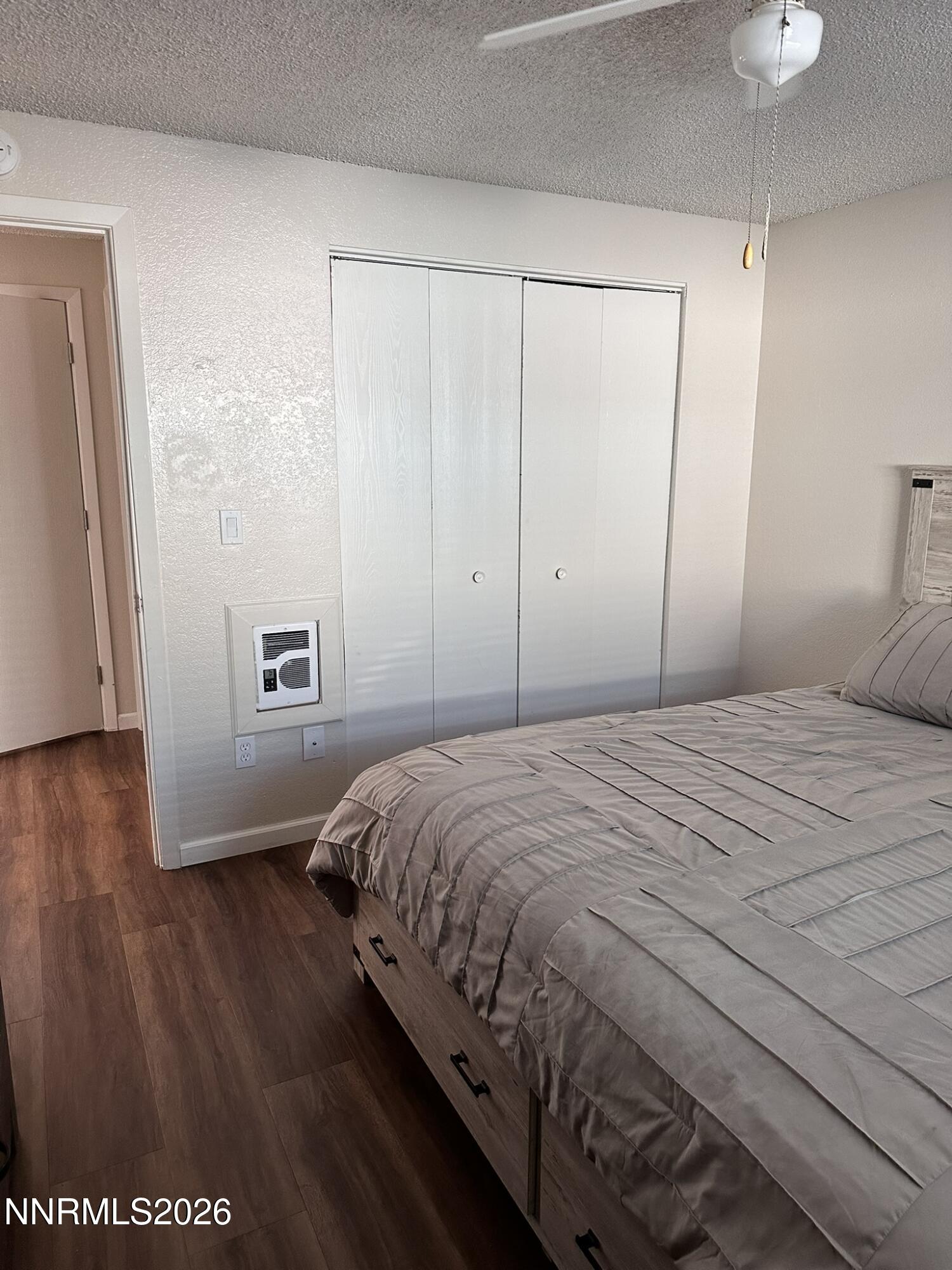 200 E Park Street - Duplex Property Photo 22