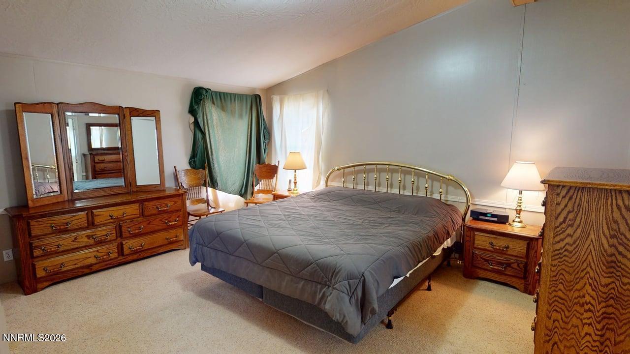 4445 Walther Lane Property Photo 11