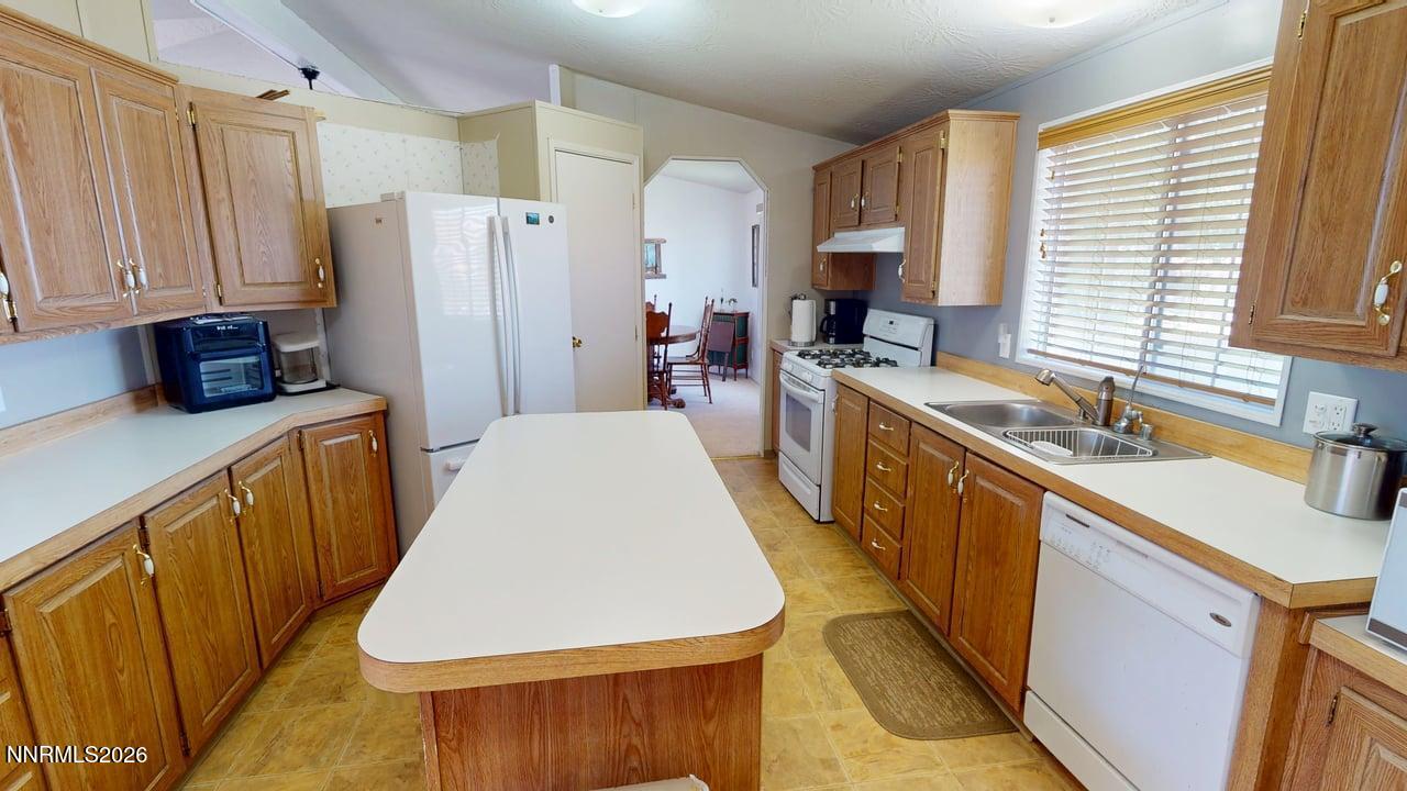 4445 Walther Lane Property Photo 15