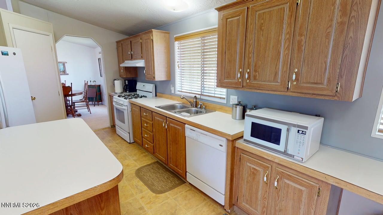 4445 Walther Lane Property Photo 16