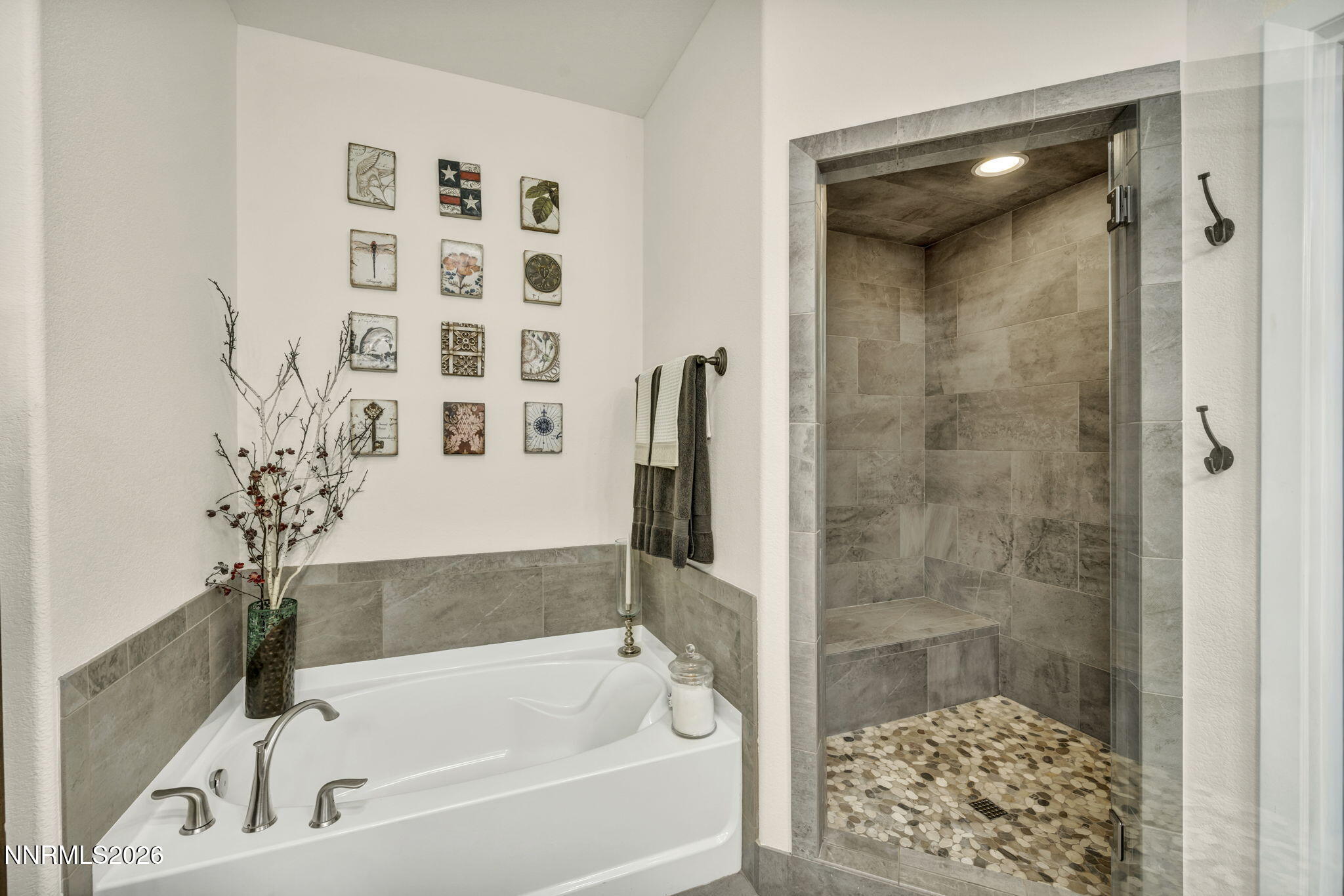 2150 Berkich Court Property Photo 8