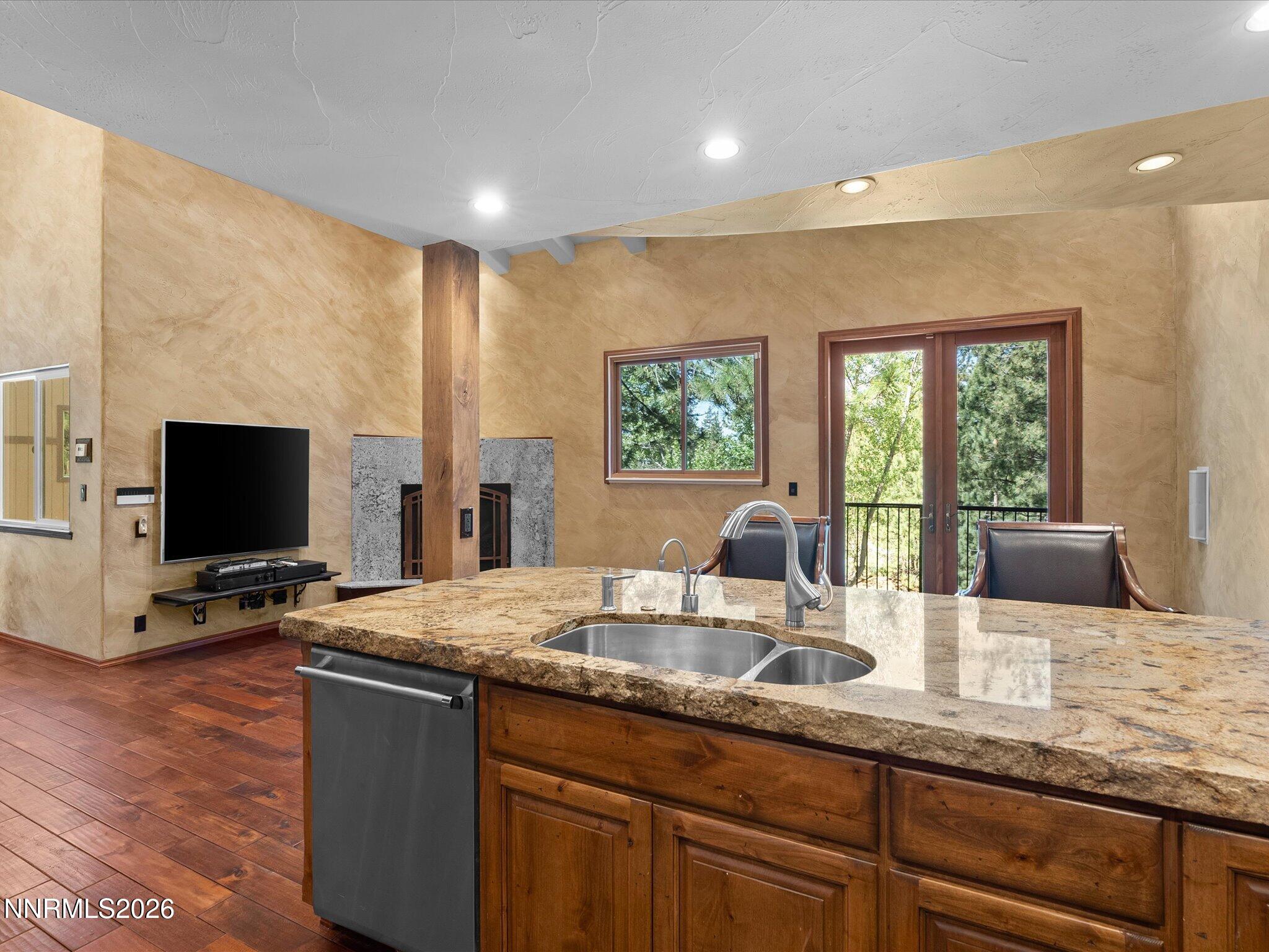 7 Katherine Court Property Photo 6