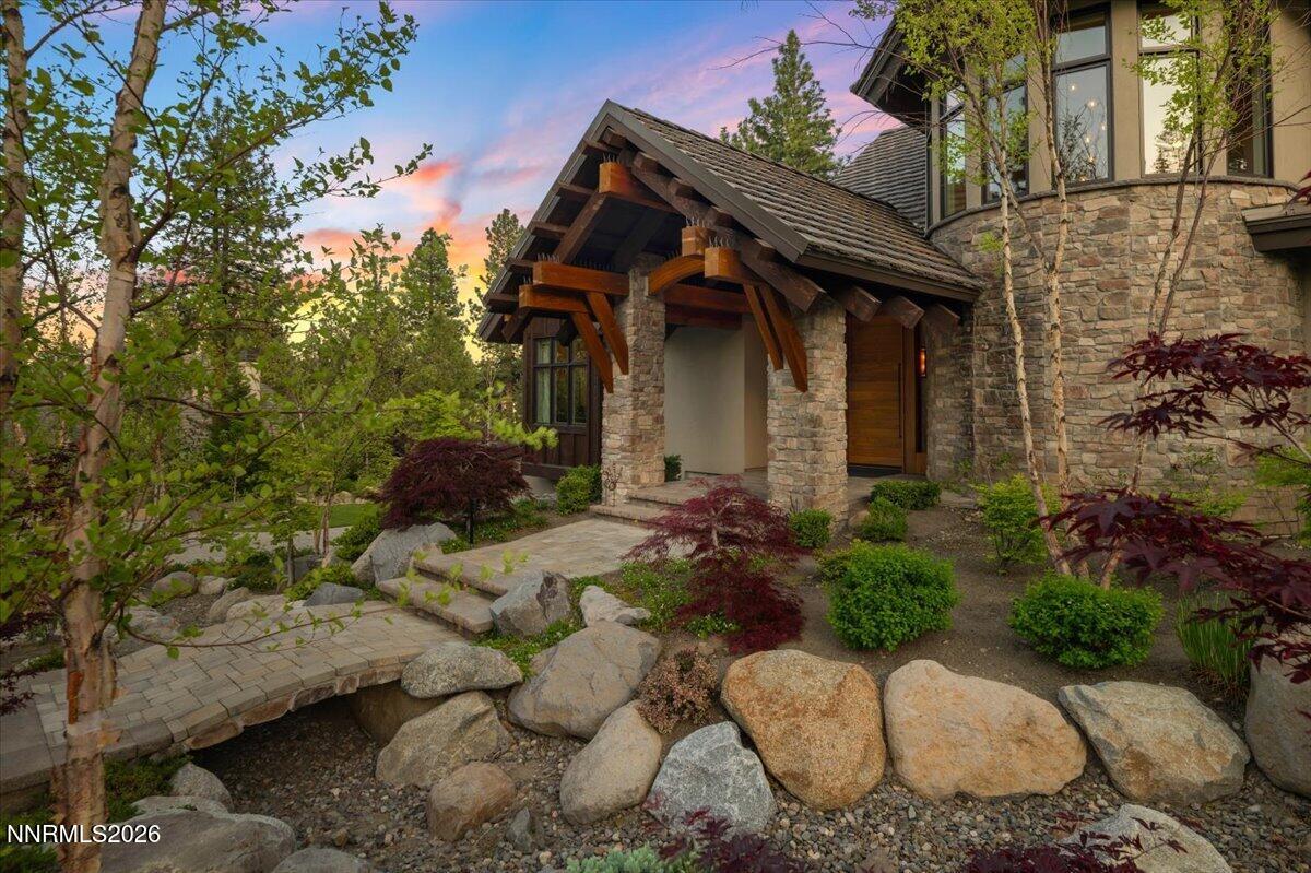 5900 Chambery Circle Property Photo 4