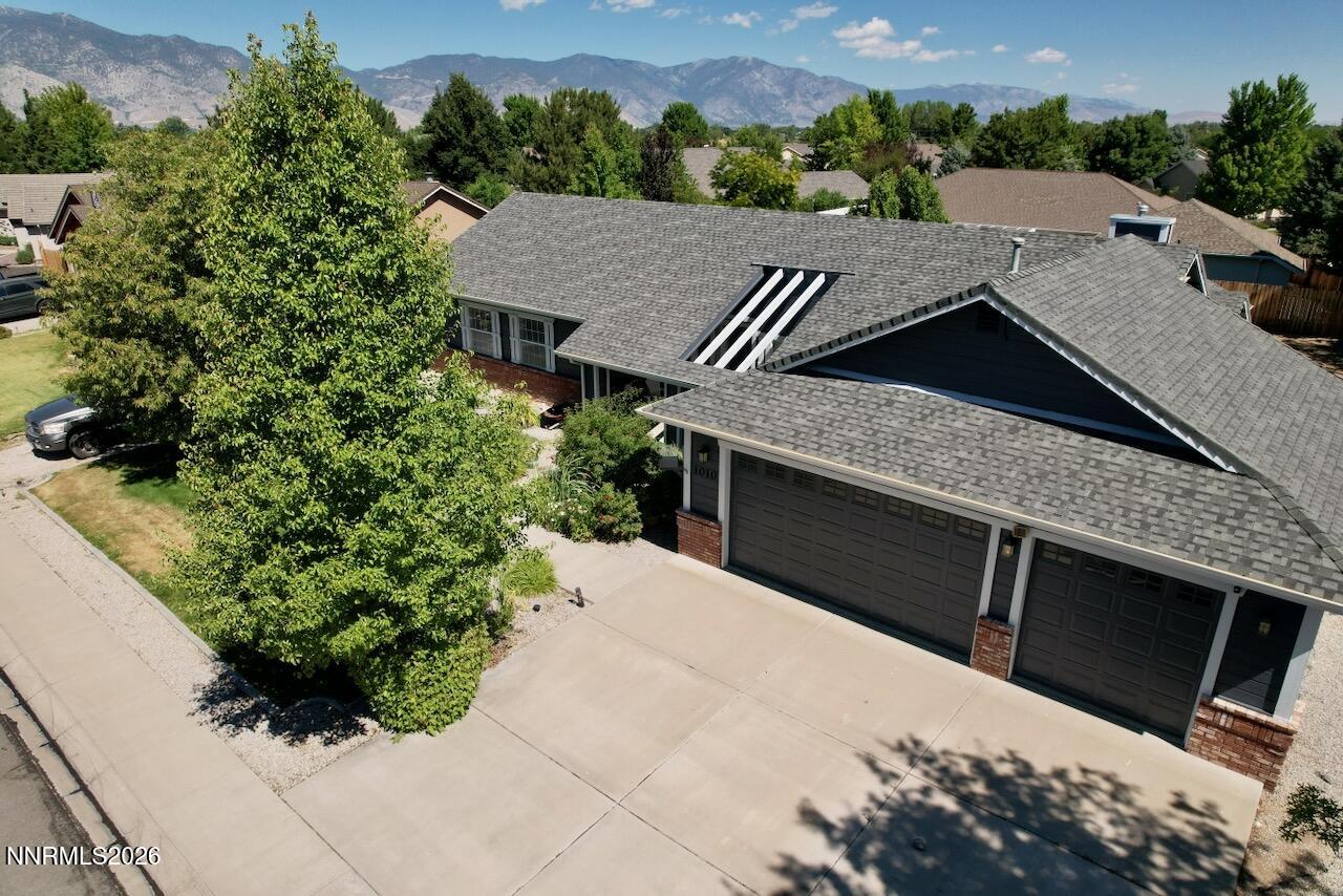 1010 Silveranch Drive Property Photo 13