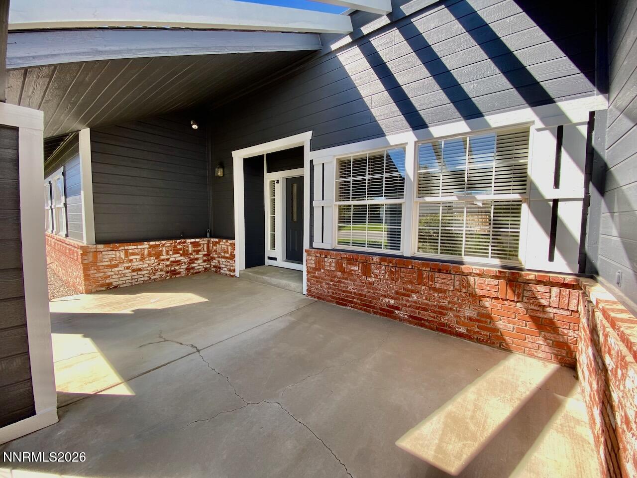 1010 Silveranch Drive Property Photo 16