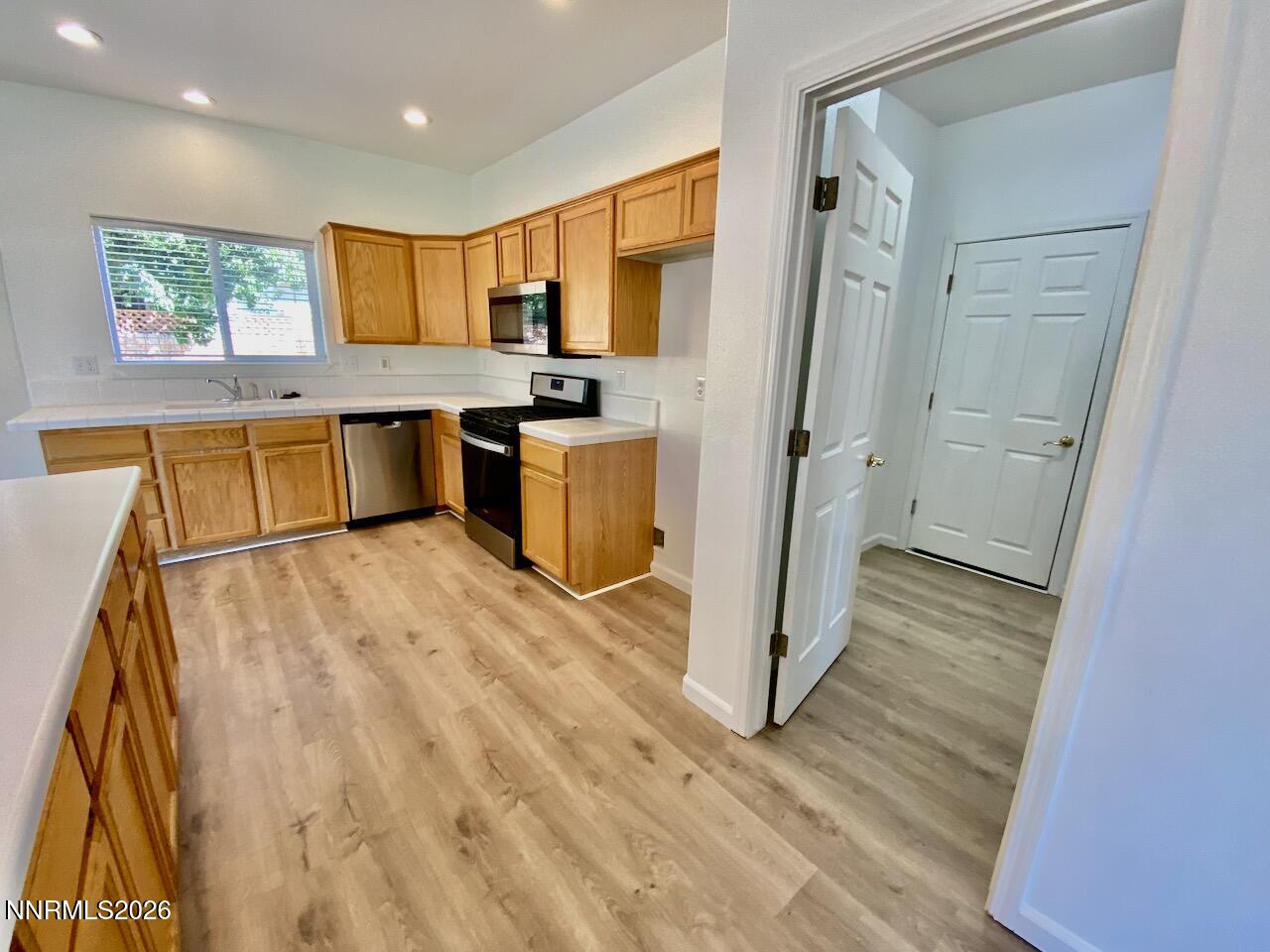 1010 Silveranch Drive Property Photo 33