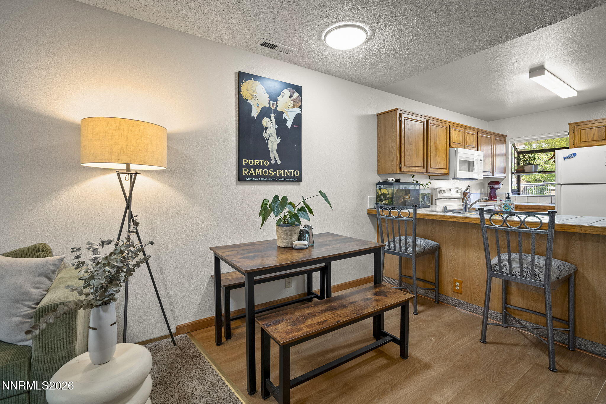 1466 Selmi Drive Property Photo 8